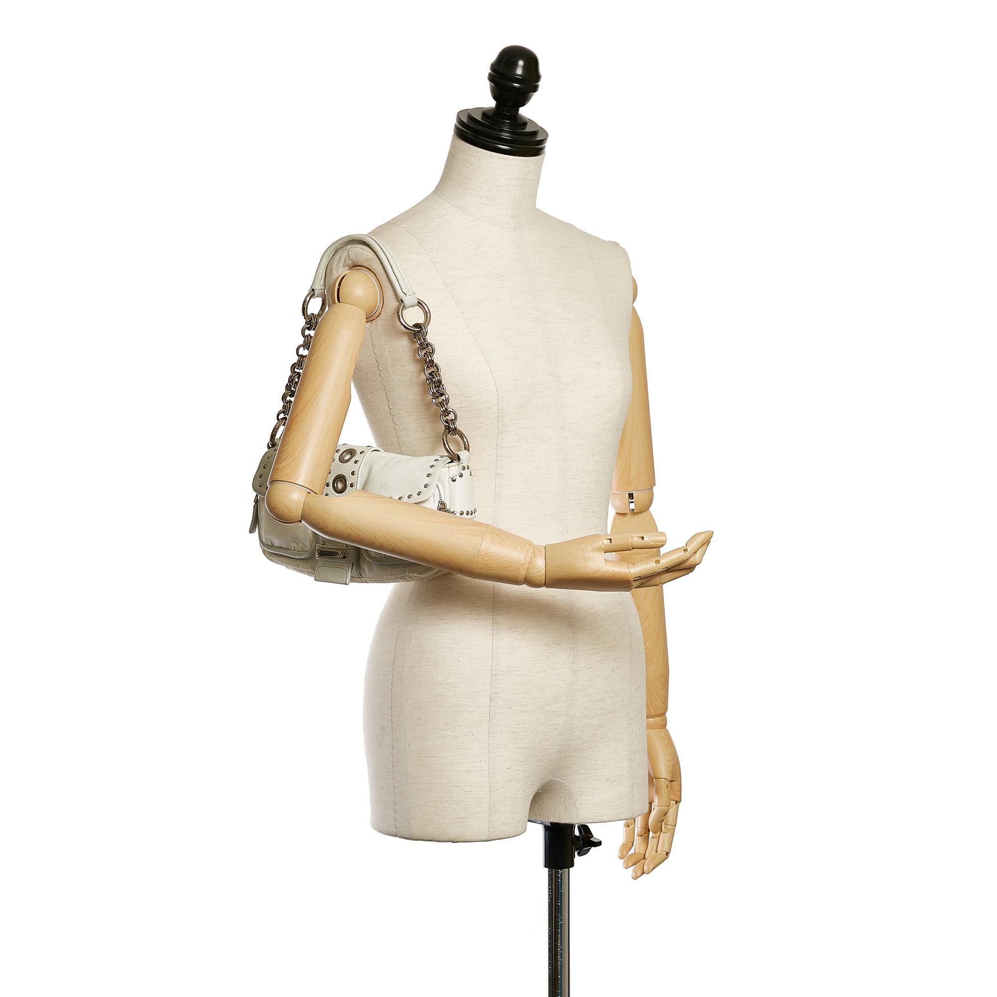 Prada Leather Shoulder Bag (SHG-32540)