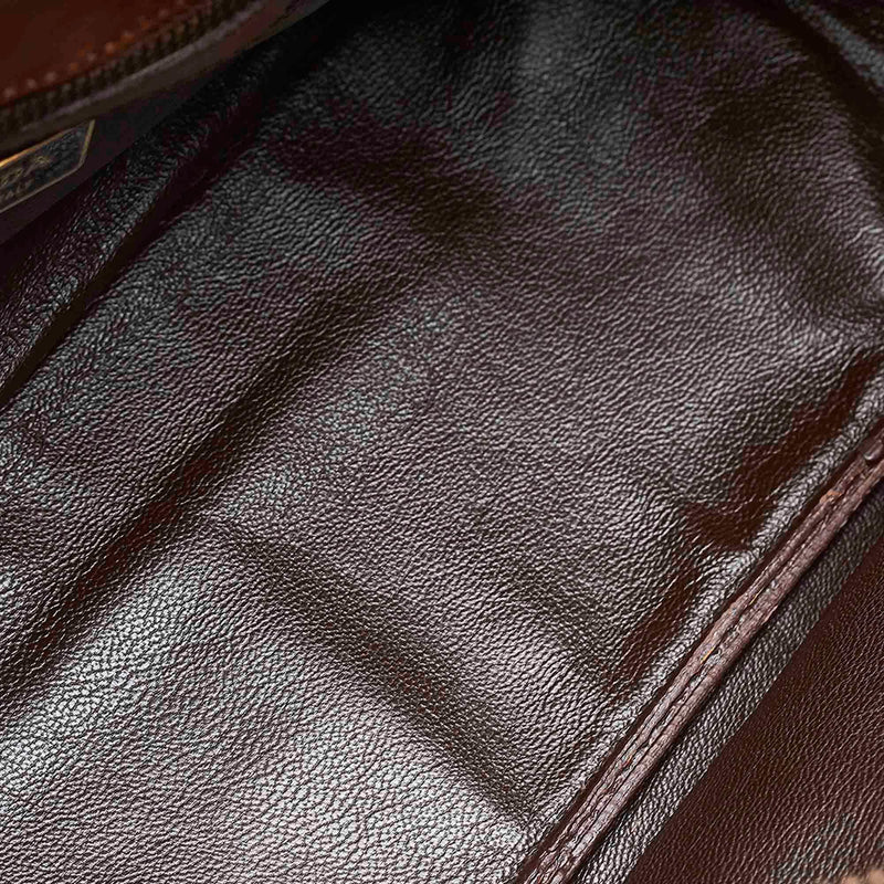 Prada Leather Shoulder bag (SHG-31667)