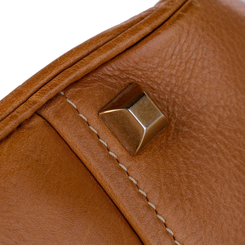 Prada Leather Shoulder bag (SHG-32133)