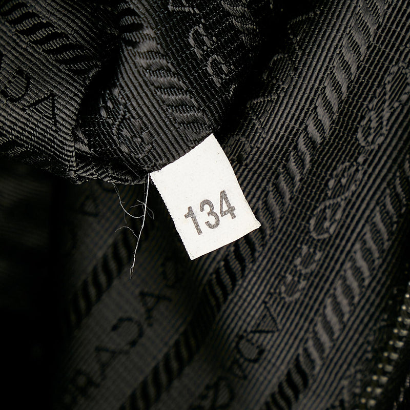 Prada Leather Tote Bag (SHG-32552)