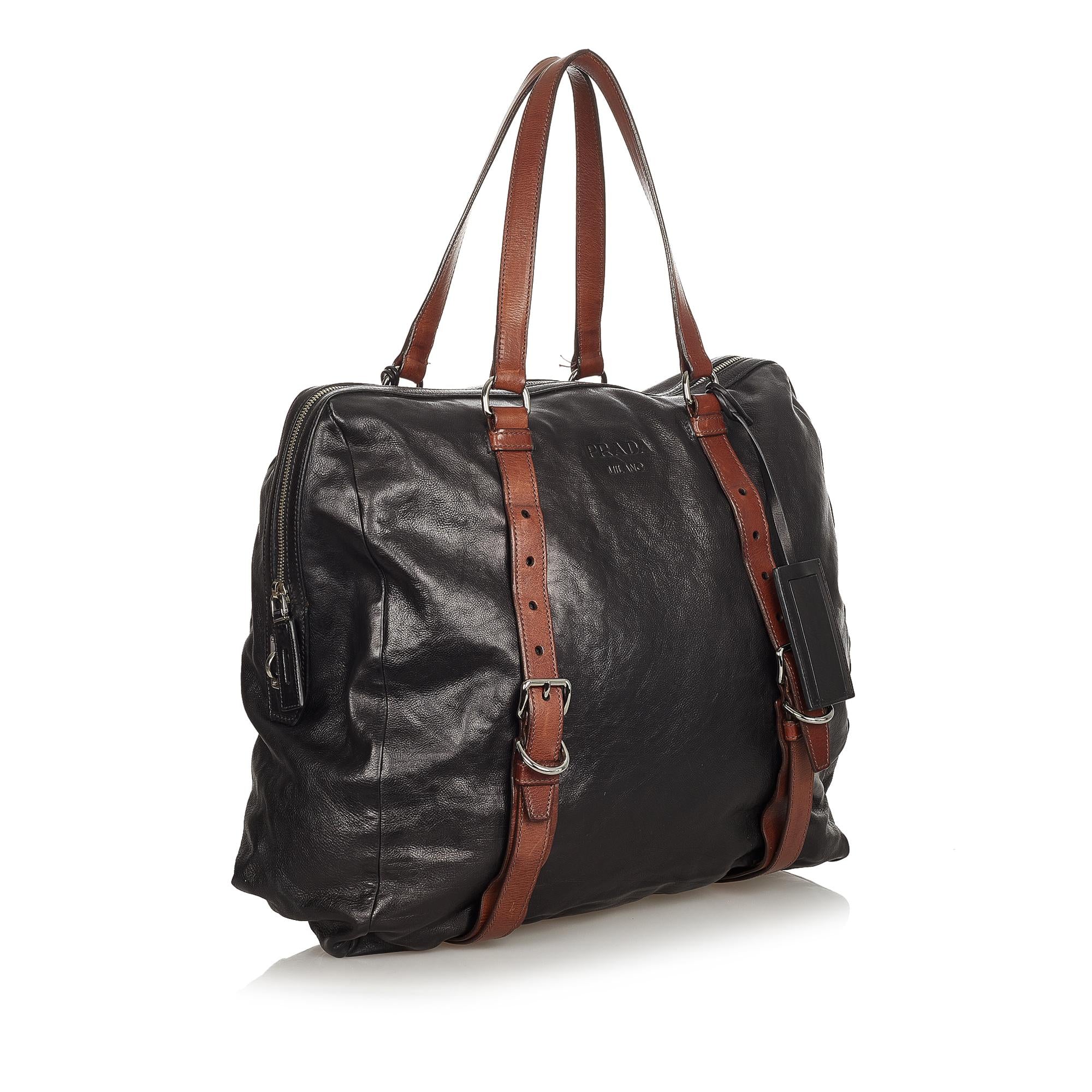 Prada Leather Tote Bag (SHG-32552)