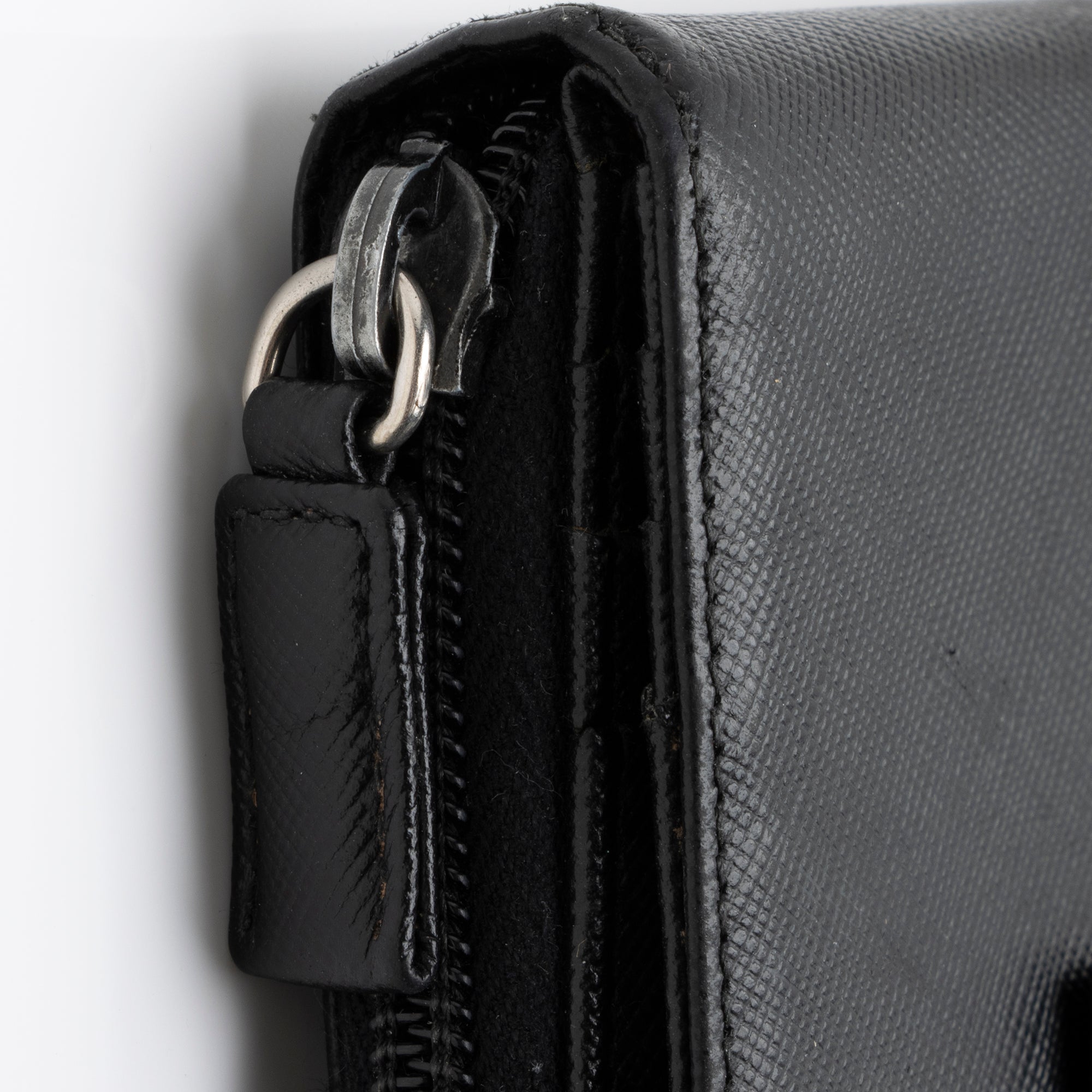 Prada Saffiano Compact Bi-Fold Zip Around Wallet (SHF-nBBc8D)