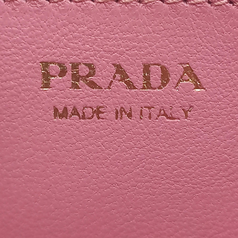 Prada Saffiano Lux Wallet On Chain (SHG-36974)