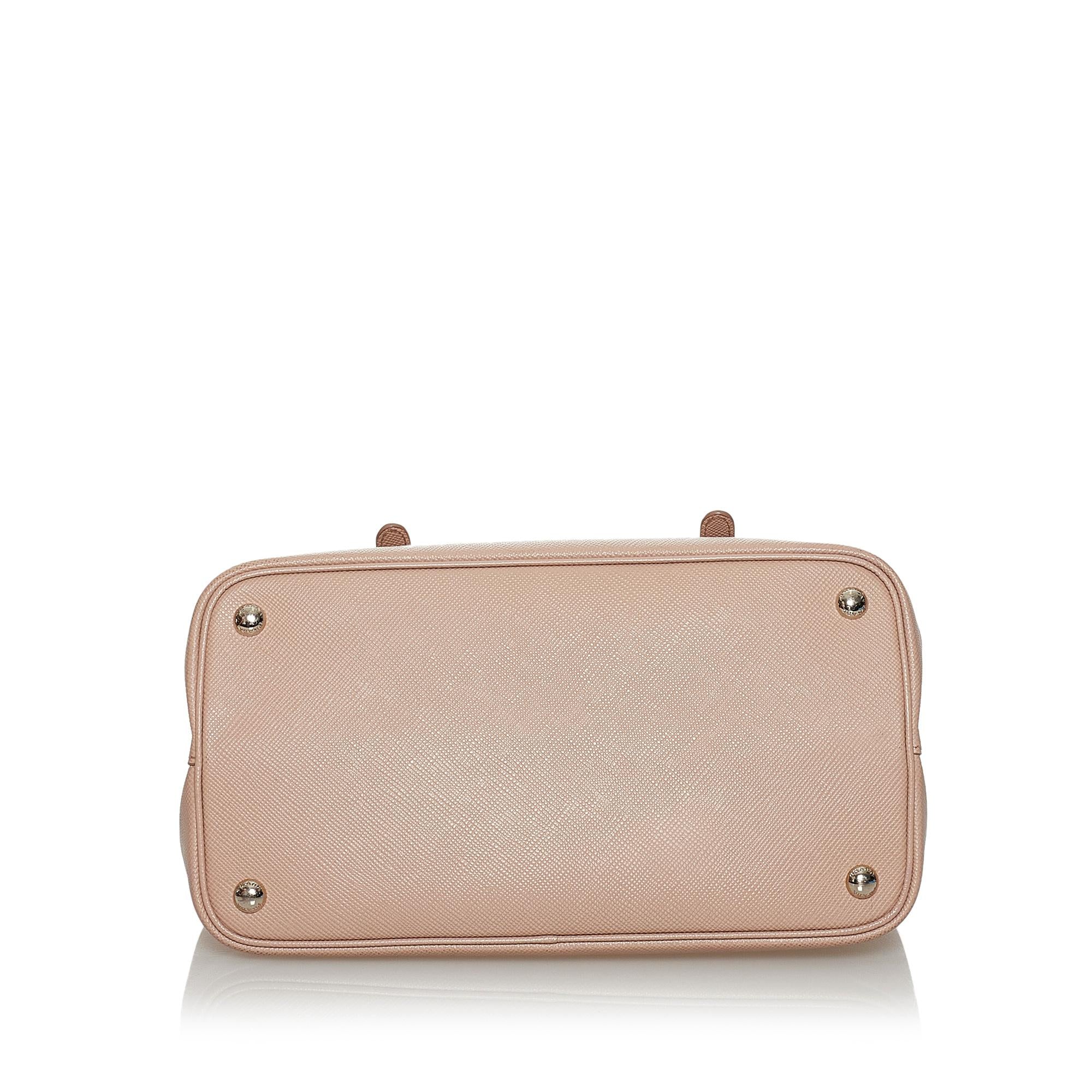 Prada Saffiano Satchel (SHG-31222)
