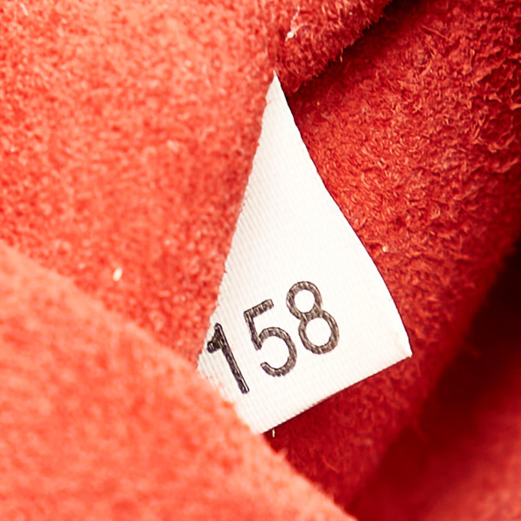 Prada Soft Calf Leather Tote Bag (SHG-28734)