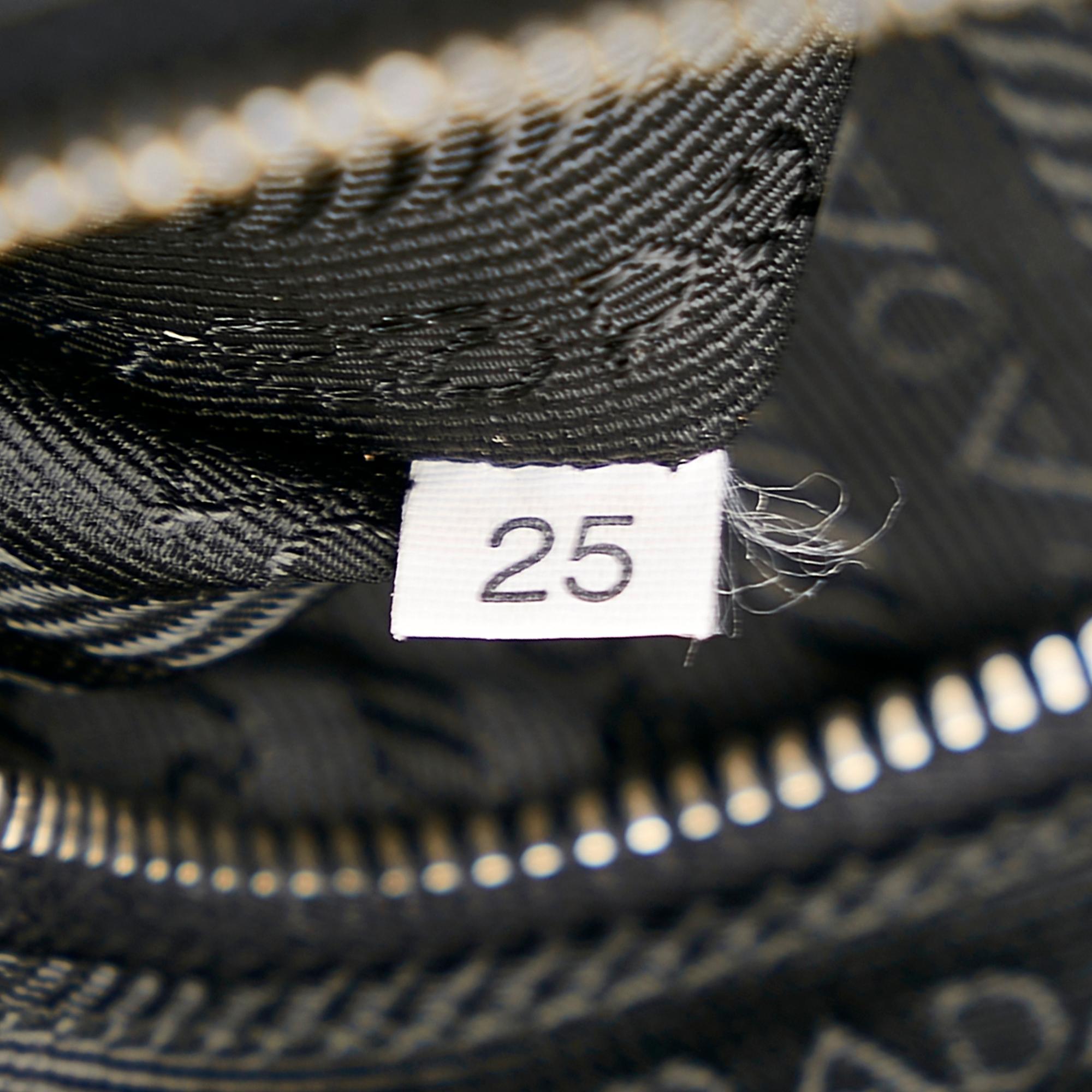 Prada Tessuto Bag (SHG-36494)