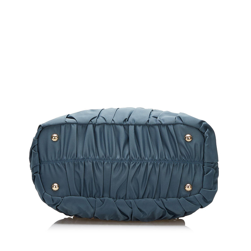 Prada Tessuto Gaufre Handbag (SHG-GB2NlG)