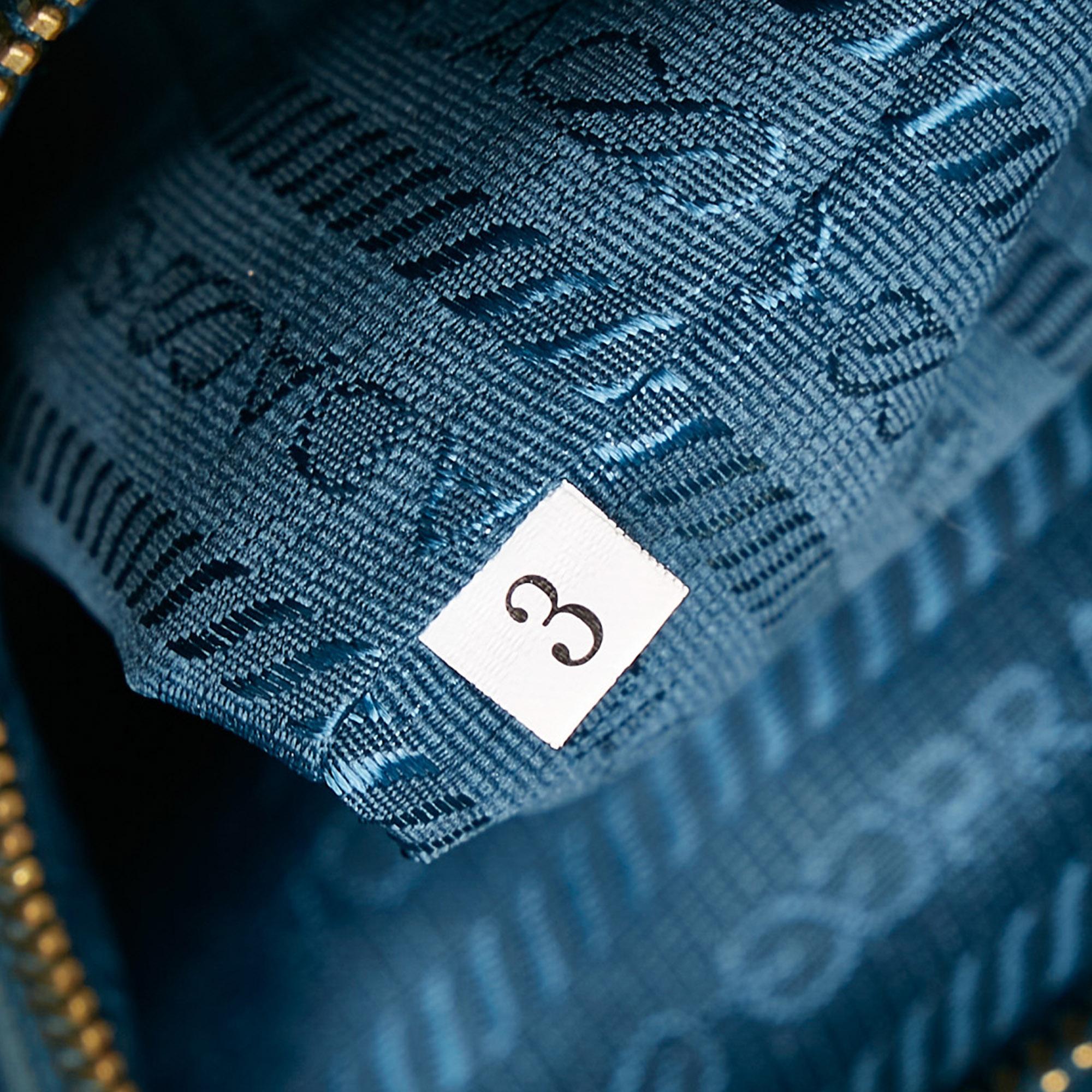 Prada Tessuto Gaufre Handbag (SHG-GB2NlG)