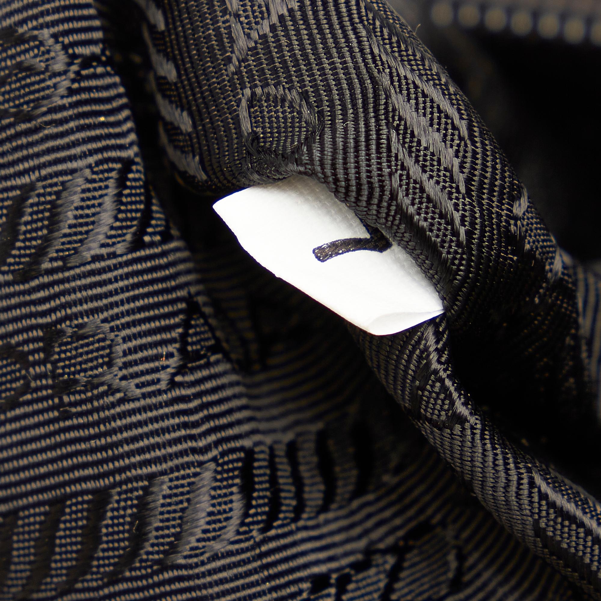 Prada Tessuto Handbag (SHG-31555)