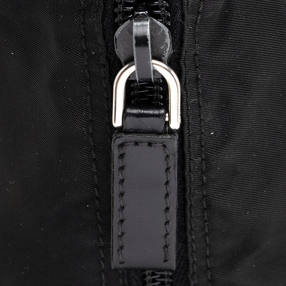 Prada Tessuto Messenger Bag (SHF-19270)