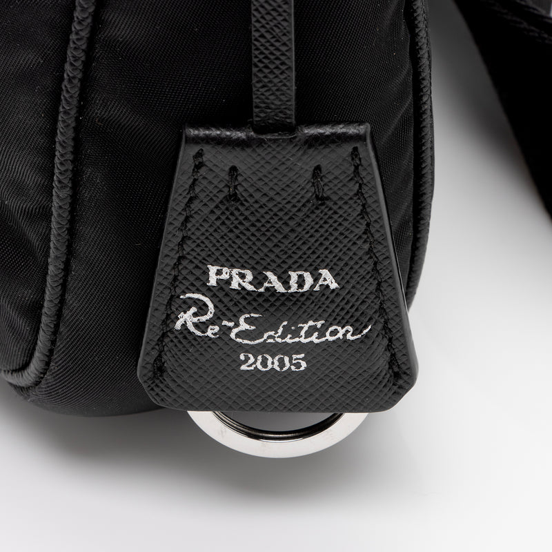 Prada Tessuto Re-Edition 2005 Crossbody Bag (SHF-qyTMt9) – LuxeDH