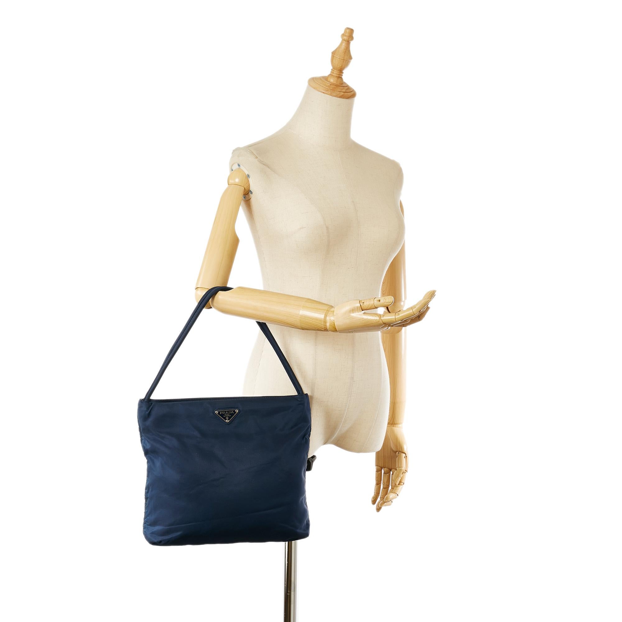 Prada Tessuto Shoulder Bag (SHG-22078)