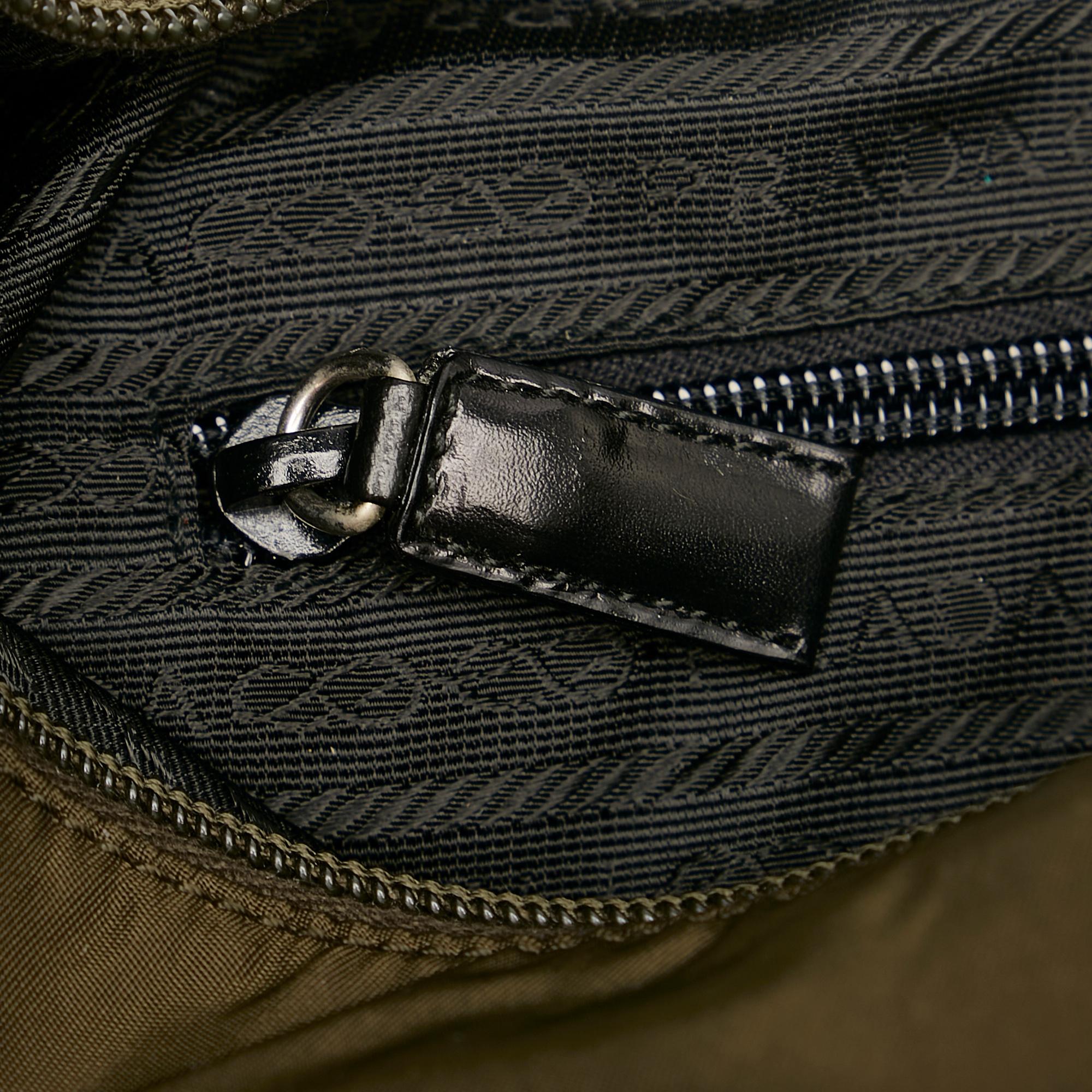 Prada Tessuto Shoulder Bag (SHG-31558)