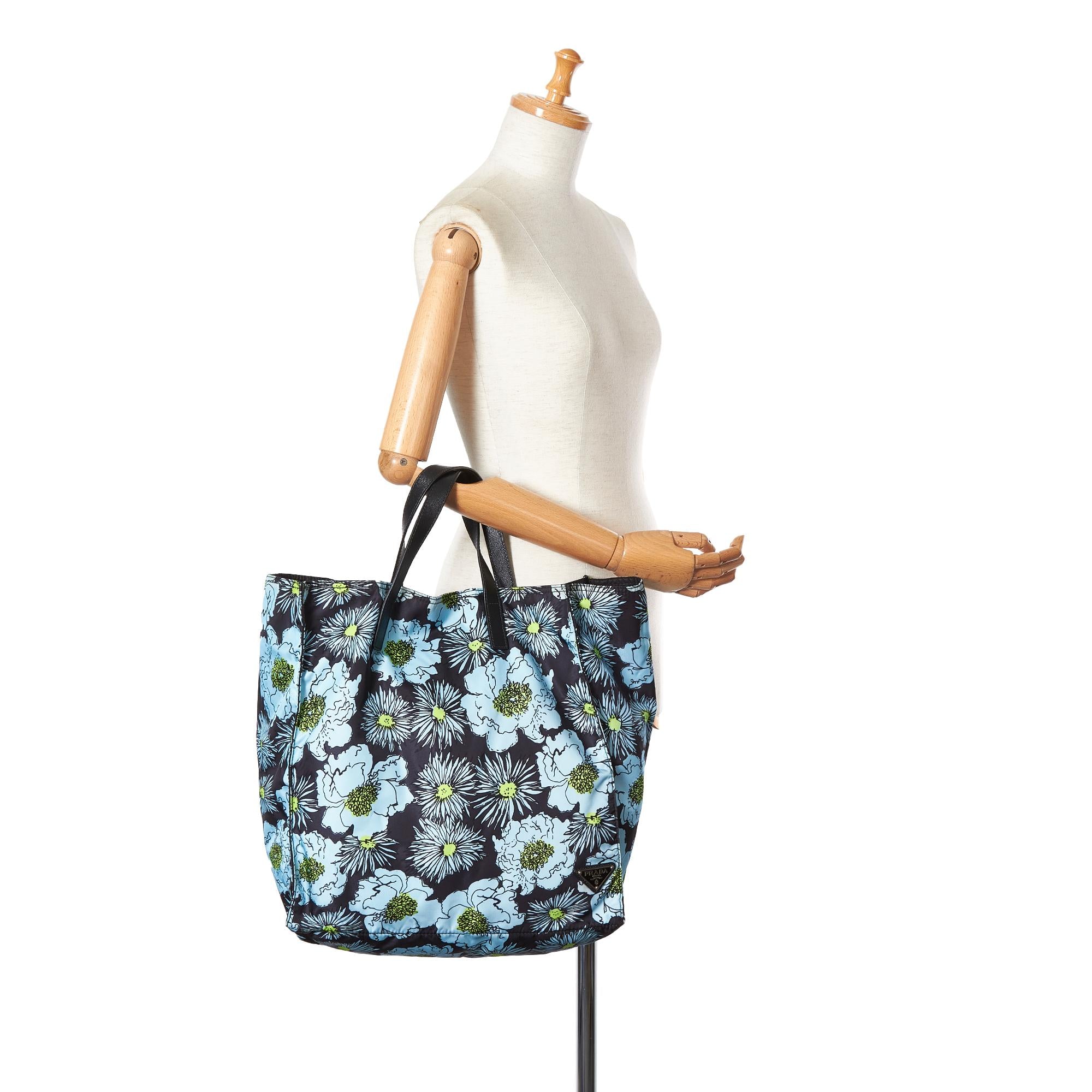 Prada Tessuto Stampato Nylon Tote Bag (SHG-26119)