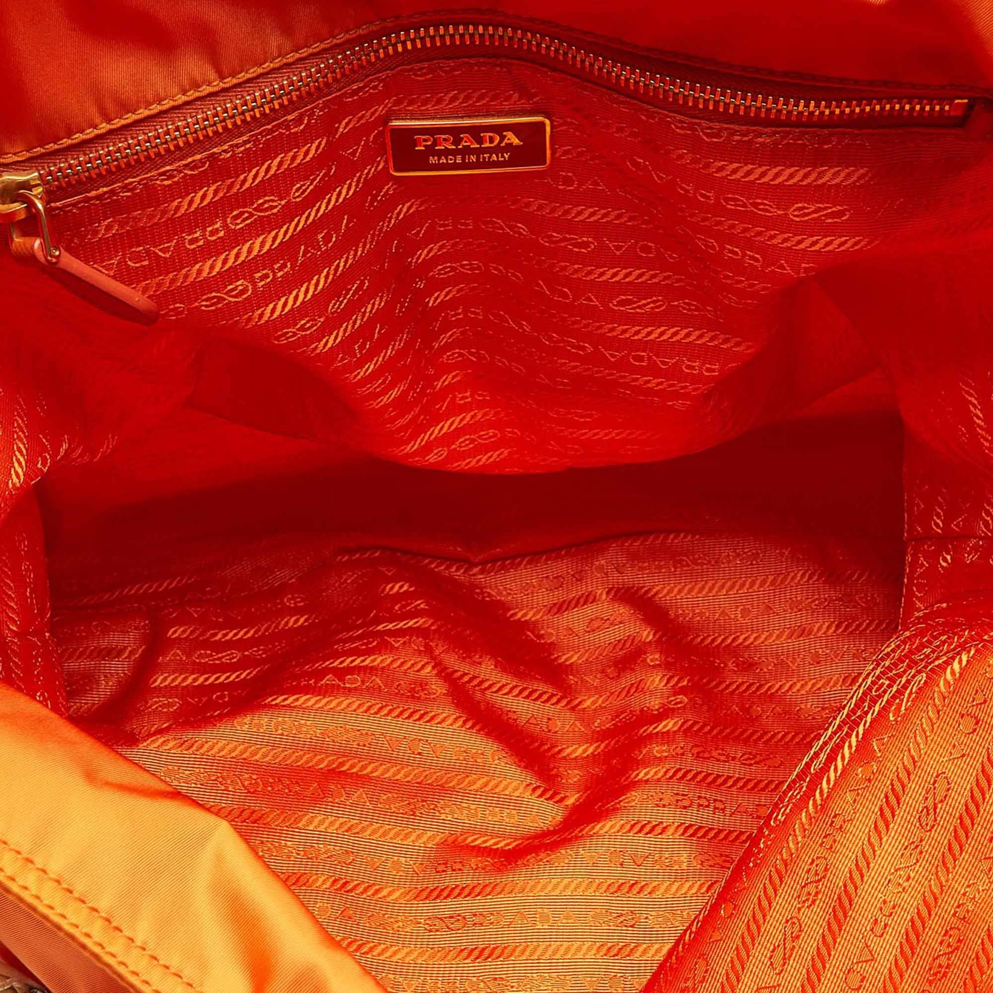 Prada Tessuto Tote Bag (SHG-19353)