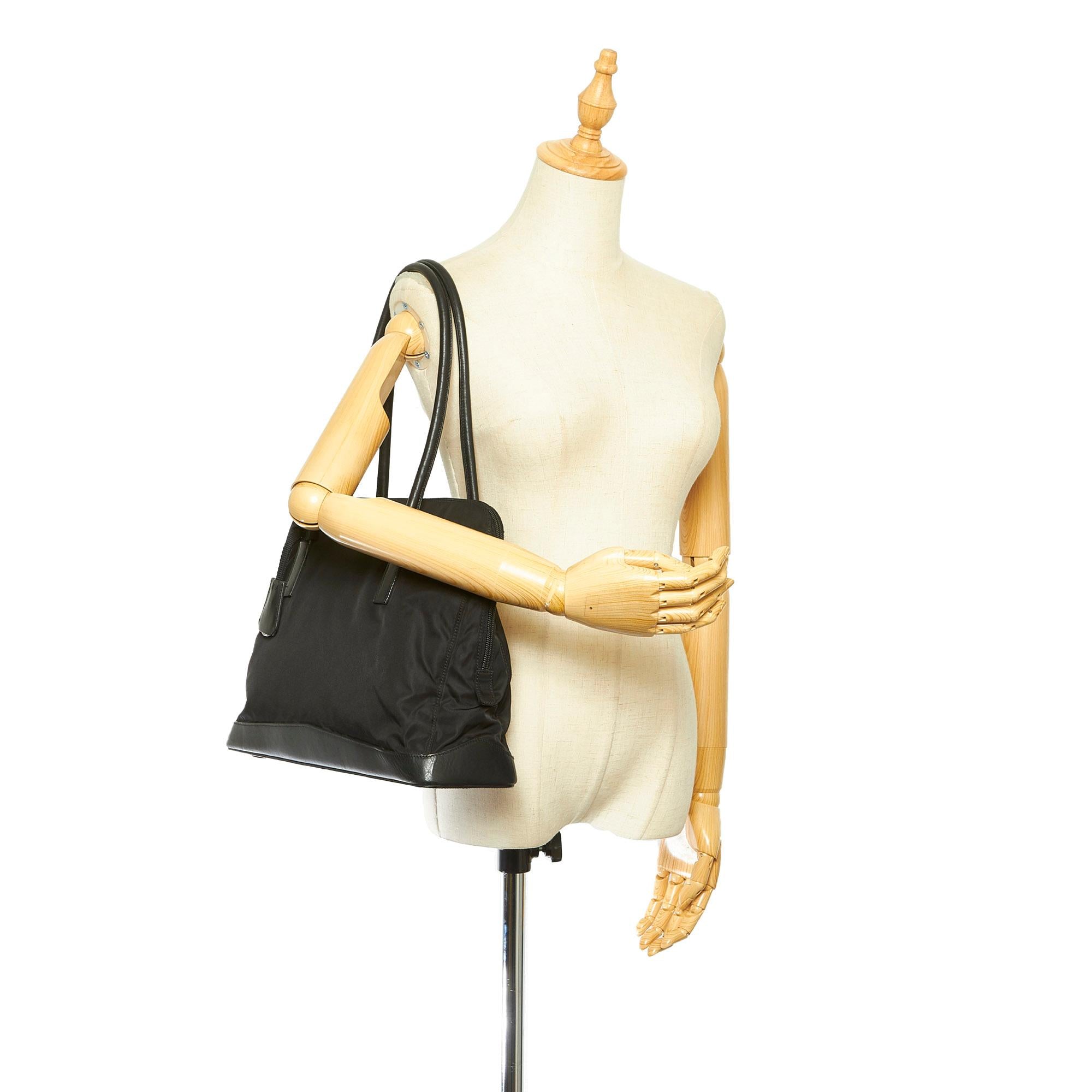 Prada Tessuto Tote Bag (SHG-19519)