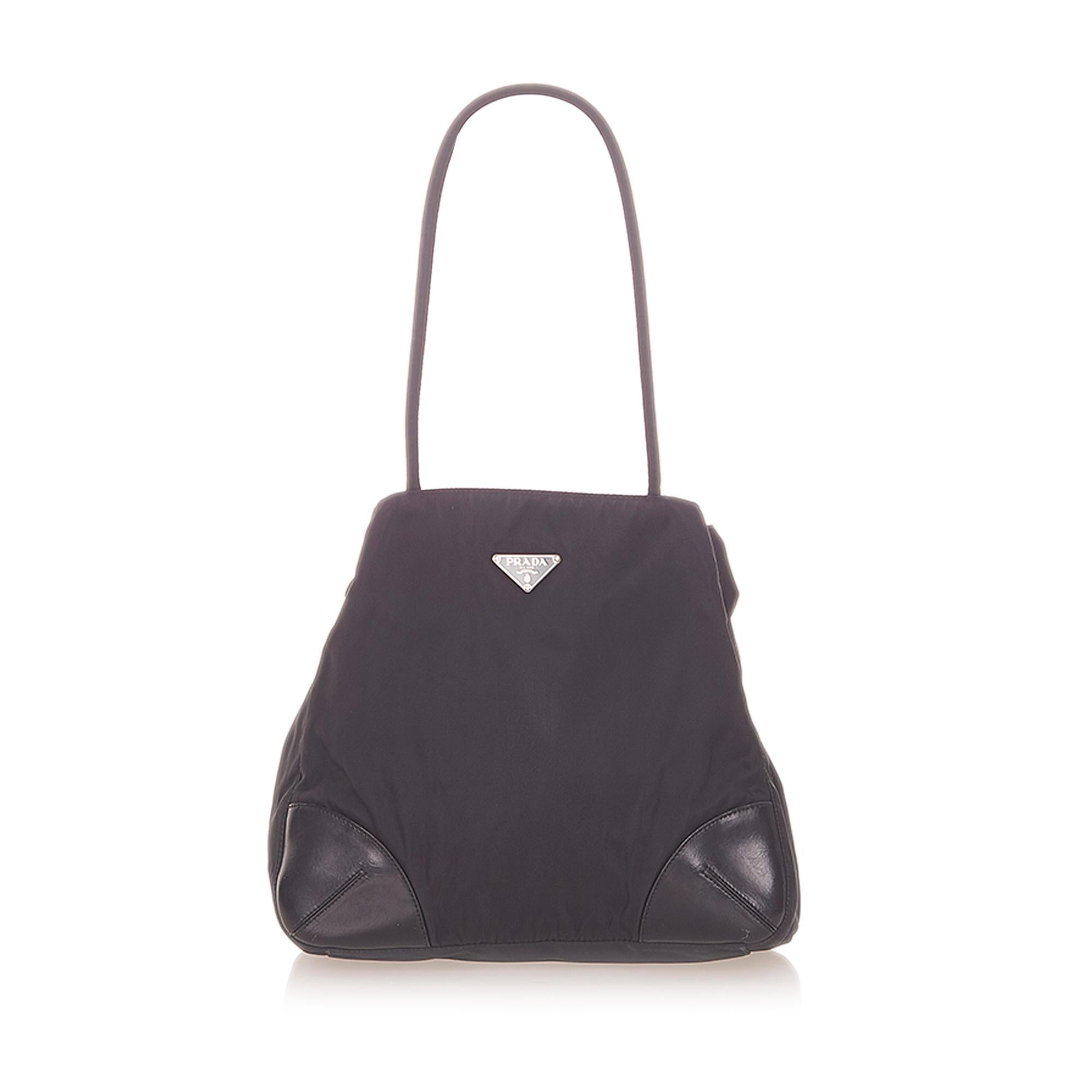 Prada Tessuto Tote Bag (SHG-31501)