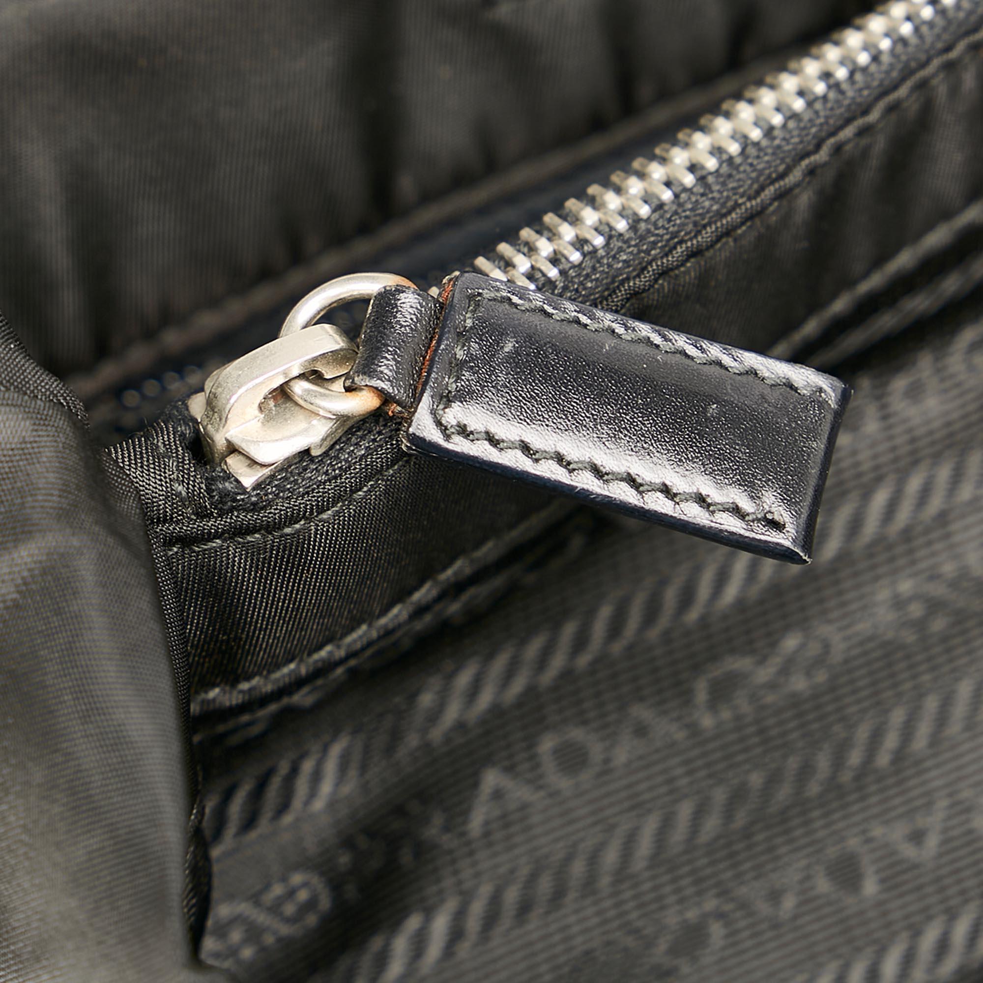 Prada Tessuto Tote Bag (SHG-31518)