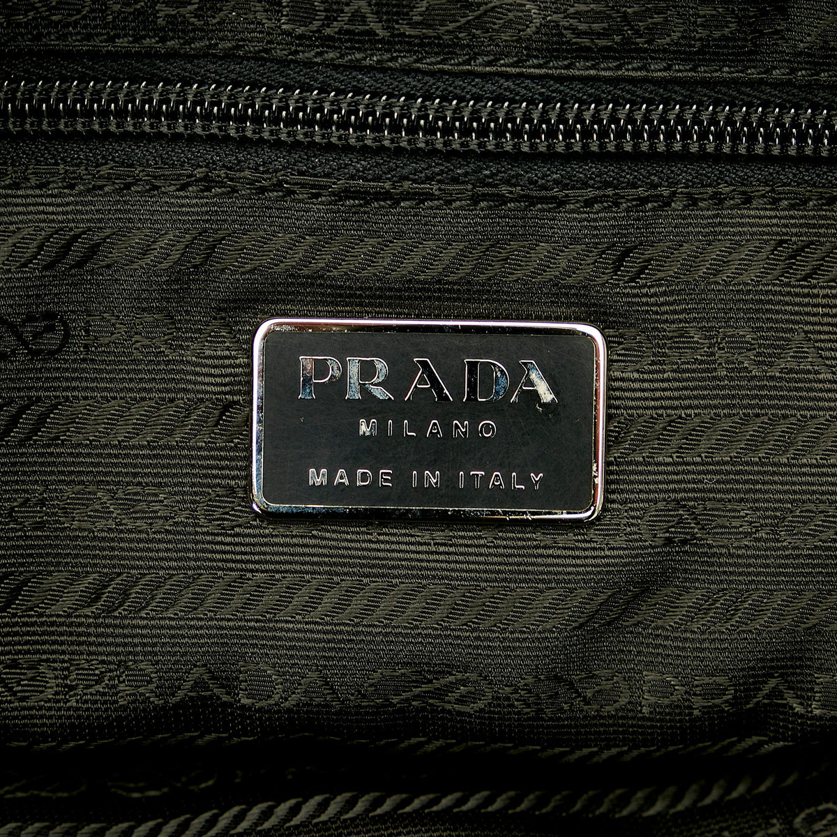Prada Tessuto Tote Bag (SHG-26393)