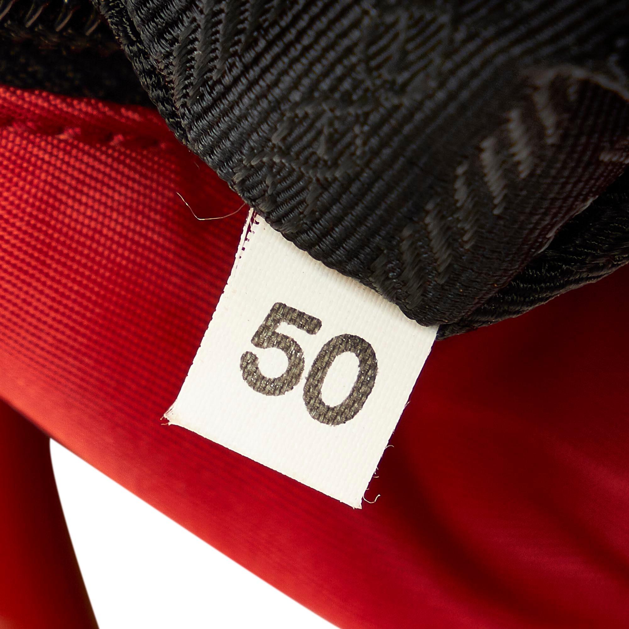 Prada Tessuto Tote Bag (SHG-32120)