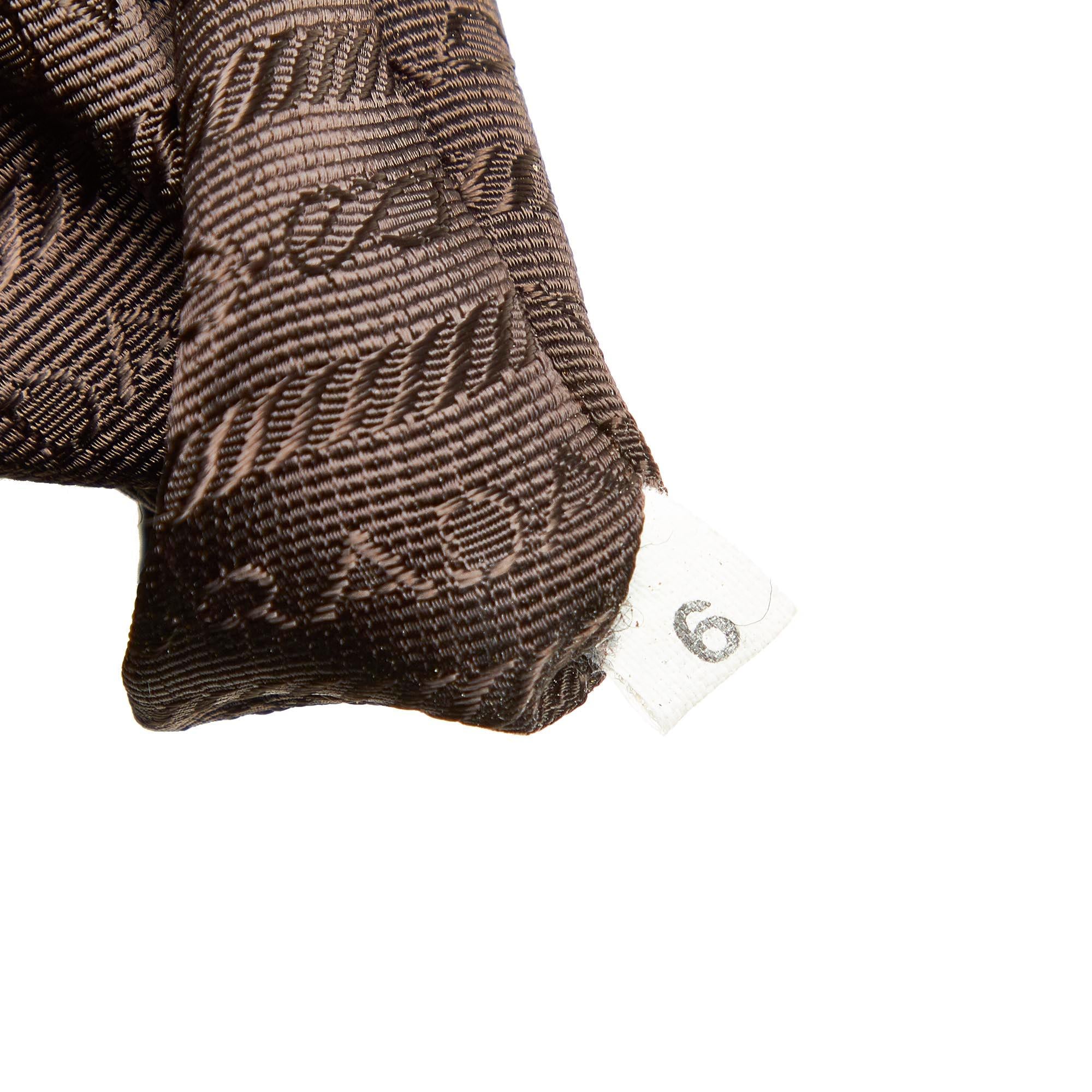 Prada Tessuto Tote Bag (SHG-32374)