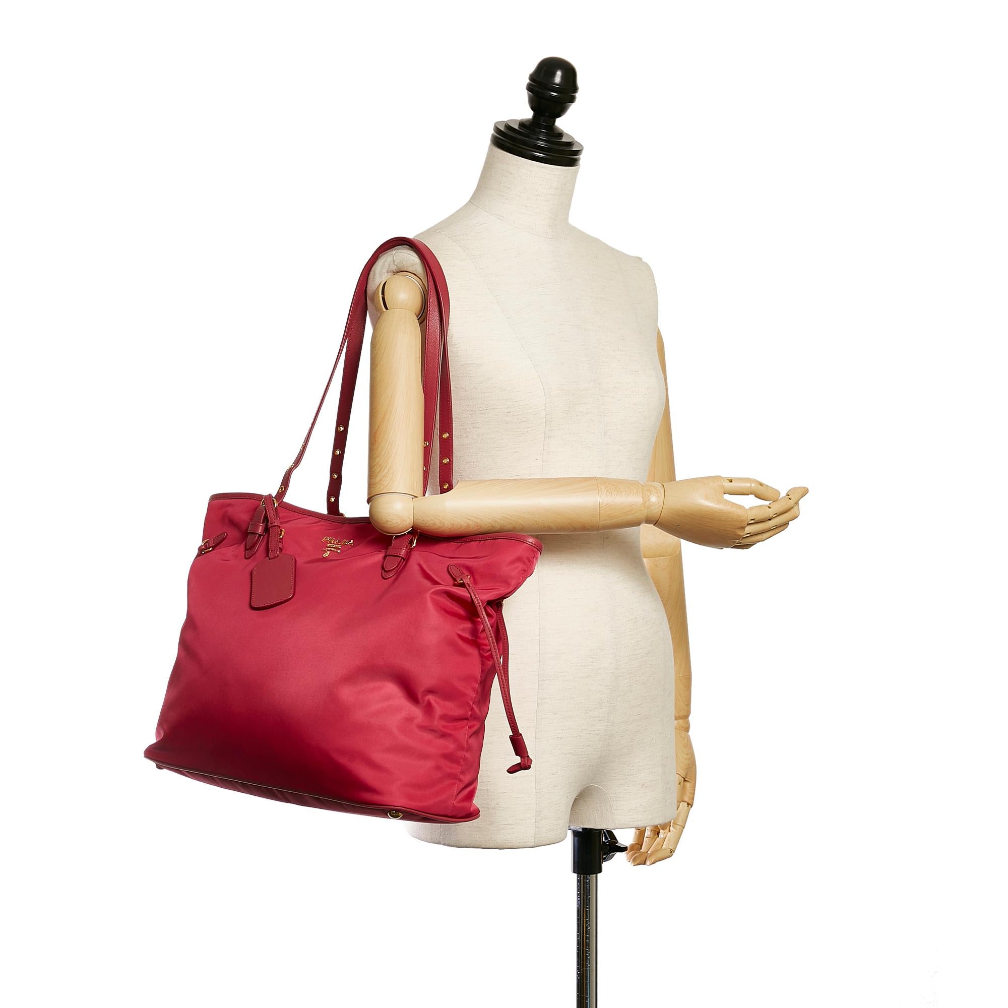 Prada Tessuto Tote Bag (SHG-34779)