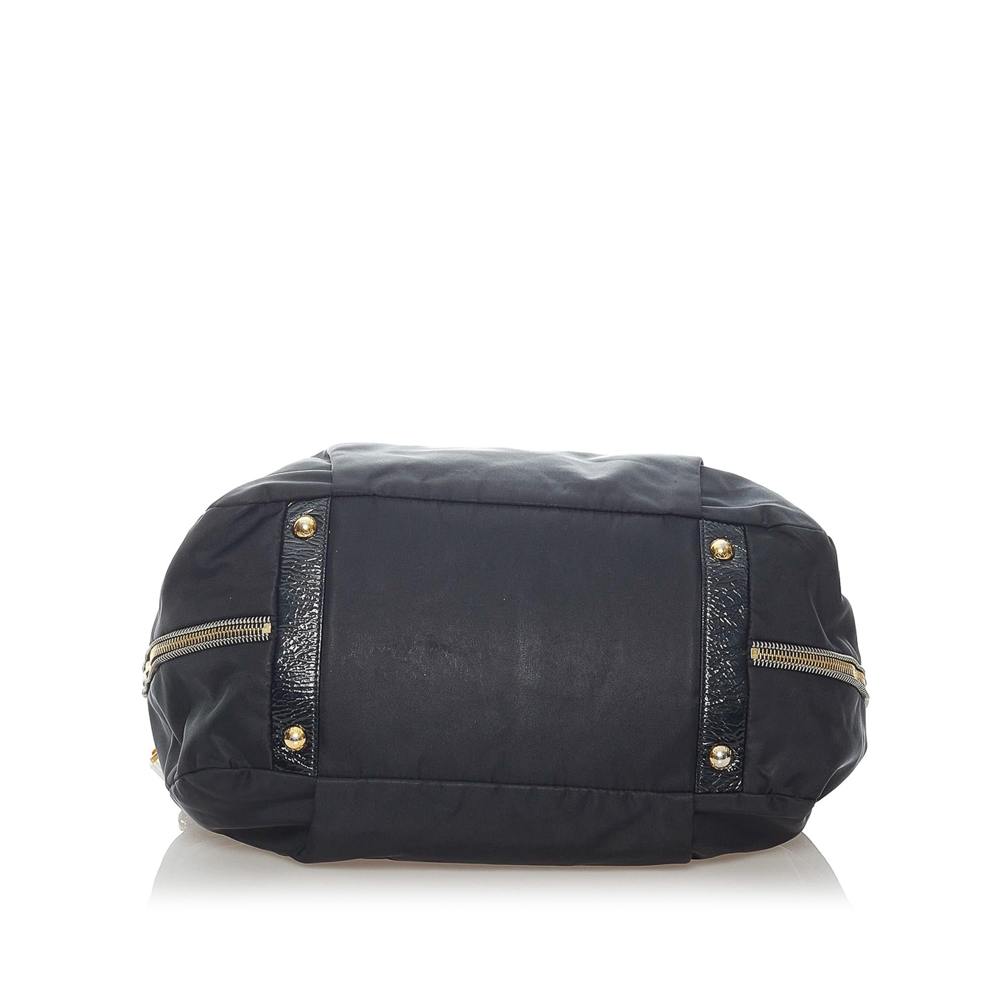 Prada Tessuto Tote Bag (SHG-36111)