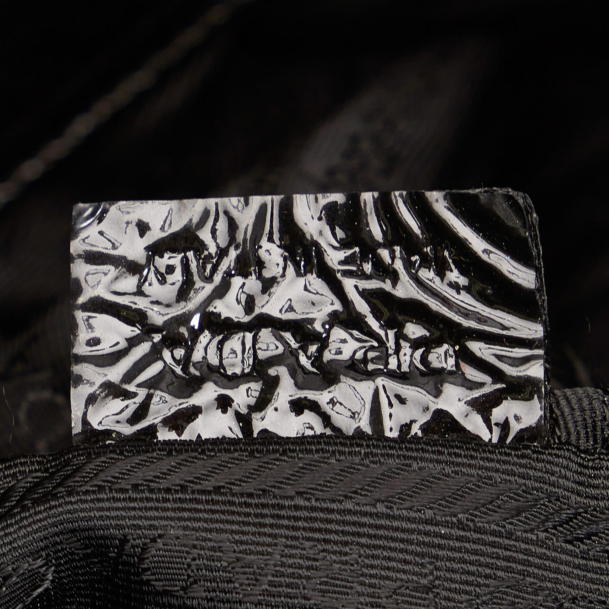 Prada Tessuto Tote Bag (SHG-36111)