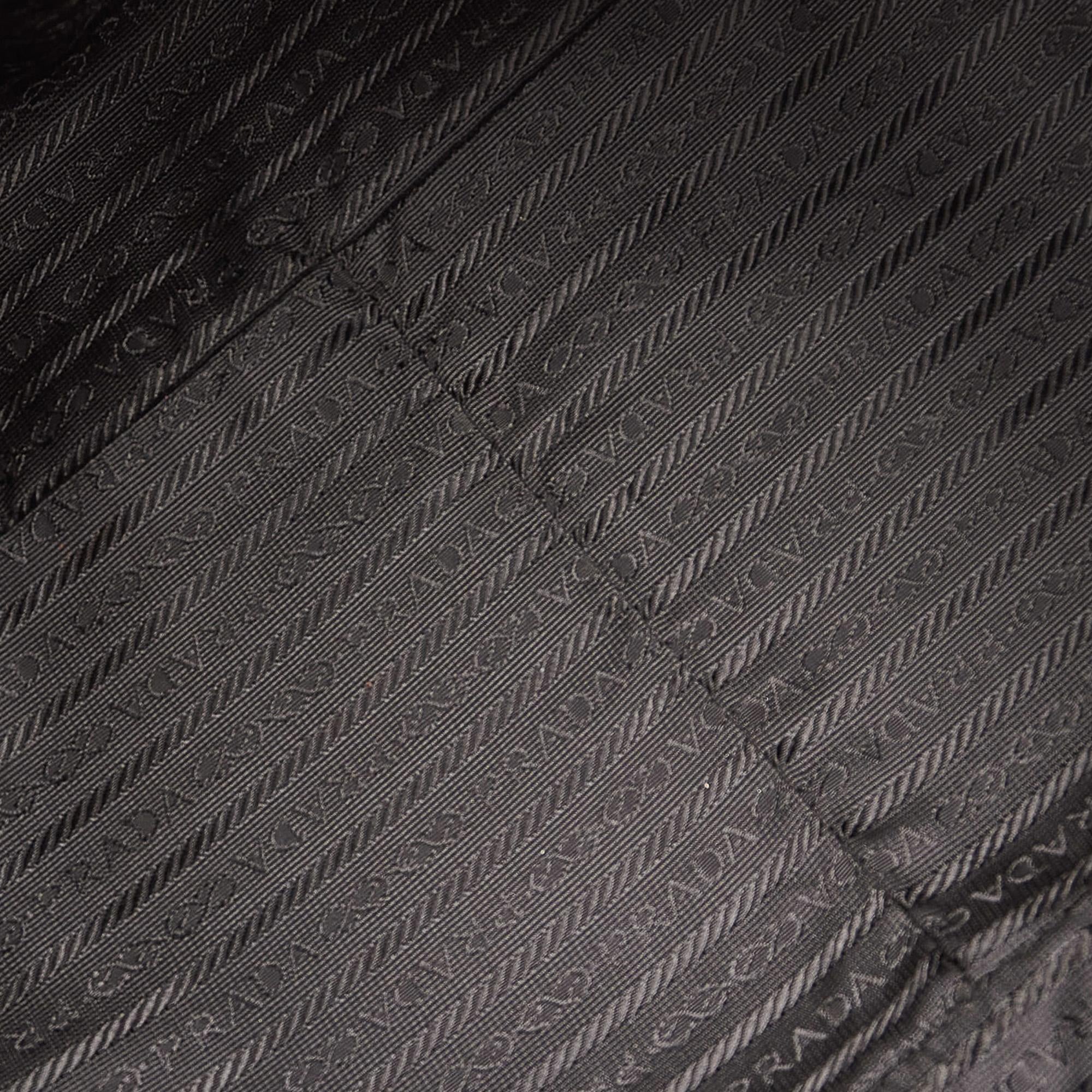 Prada Tessuto Tote Bag (SHG-36111)