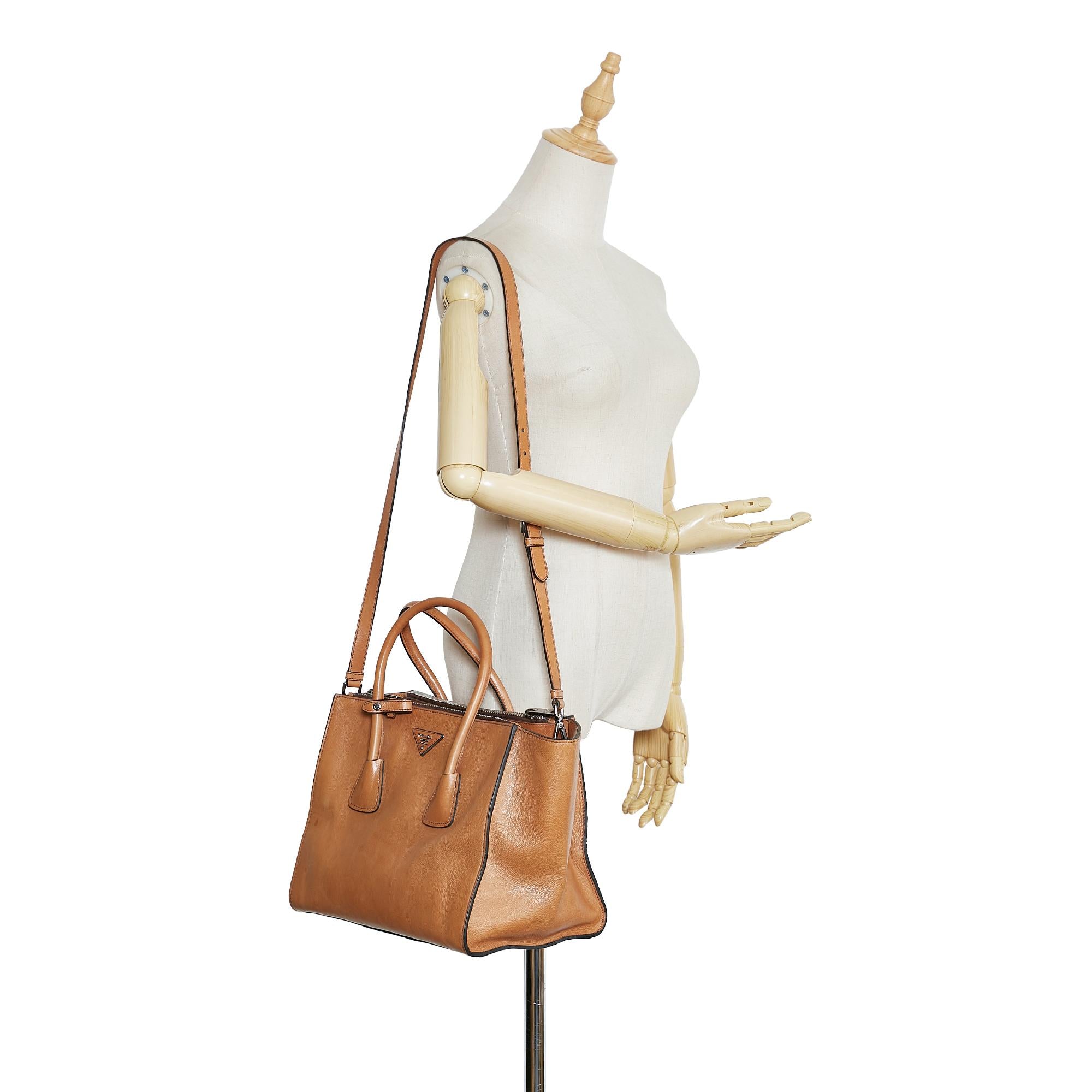 Prada Twin Pocket (SHG-DQicaY)