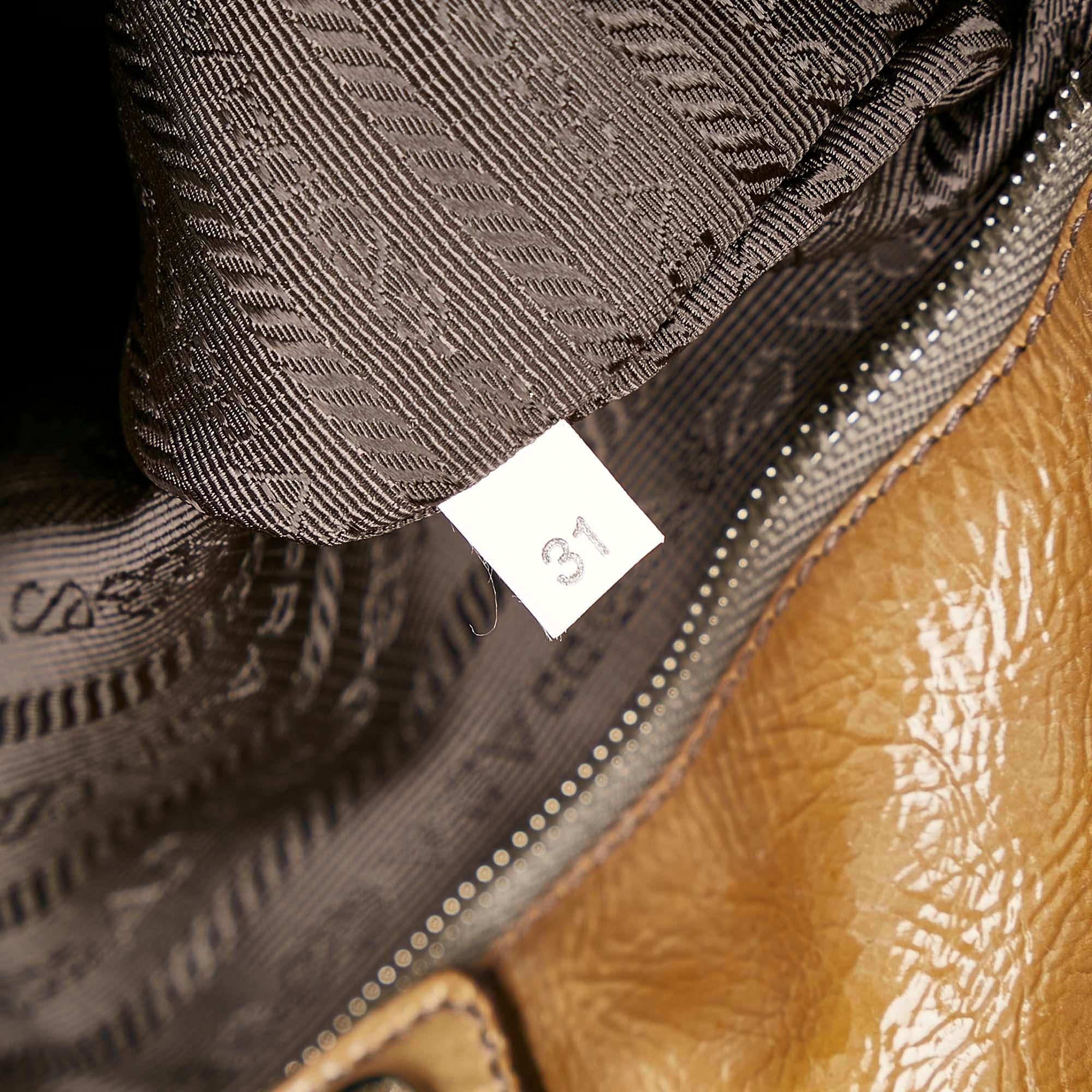 Prada Vernice Sfumato Shopping Tote Bag (SHG-31517)