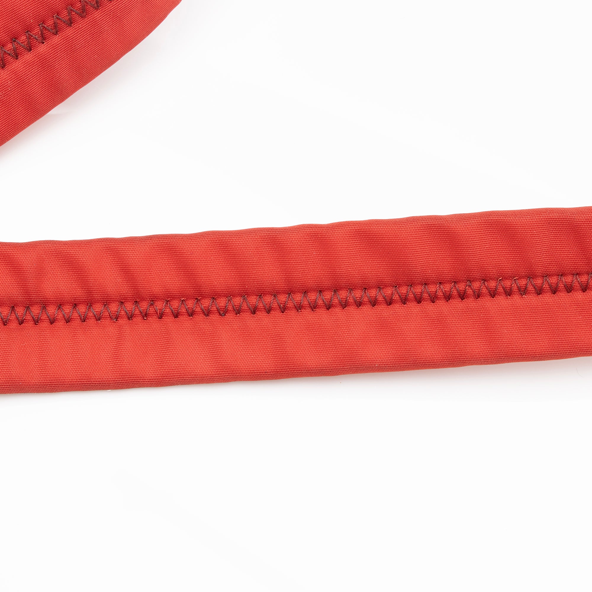 Prada Vintage Tessuto Hobo (SHF-SAtjcj)