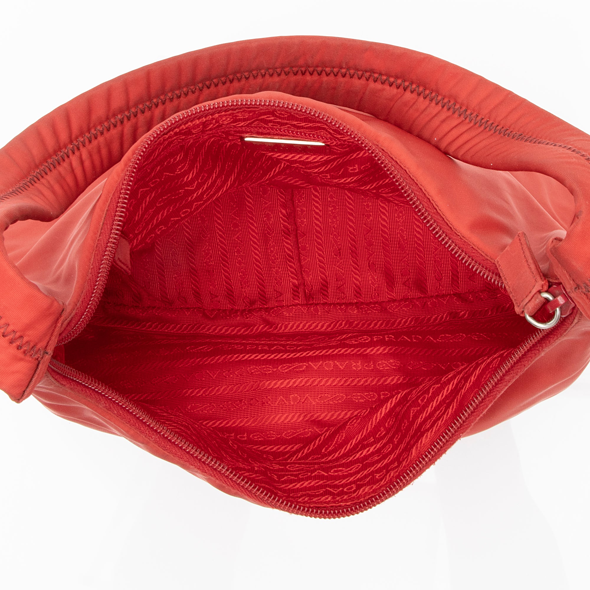 Prada Vintage Tessuto Hobo (SHF-SAtjcj)