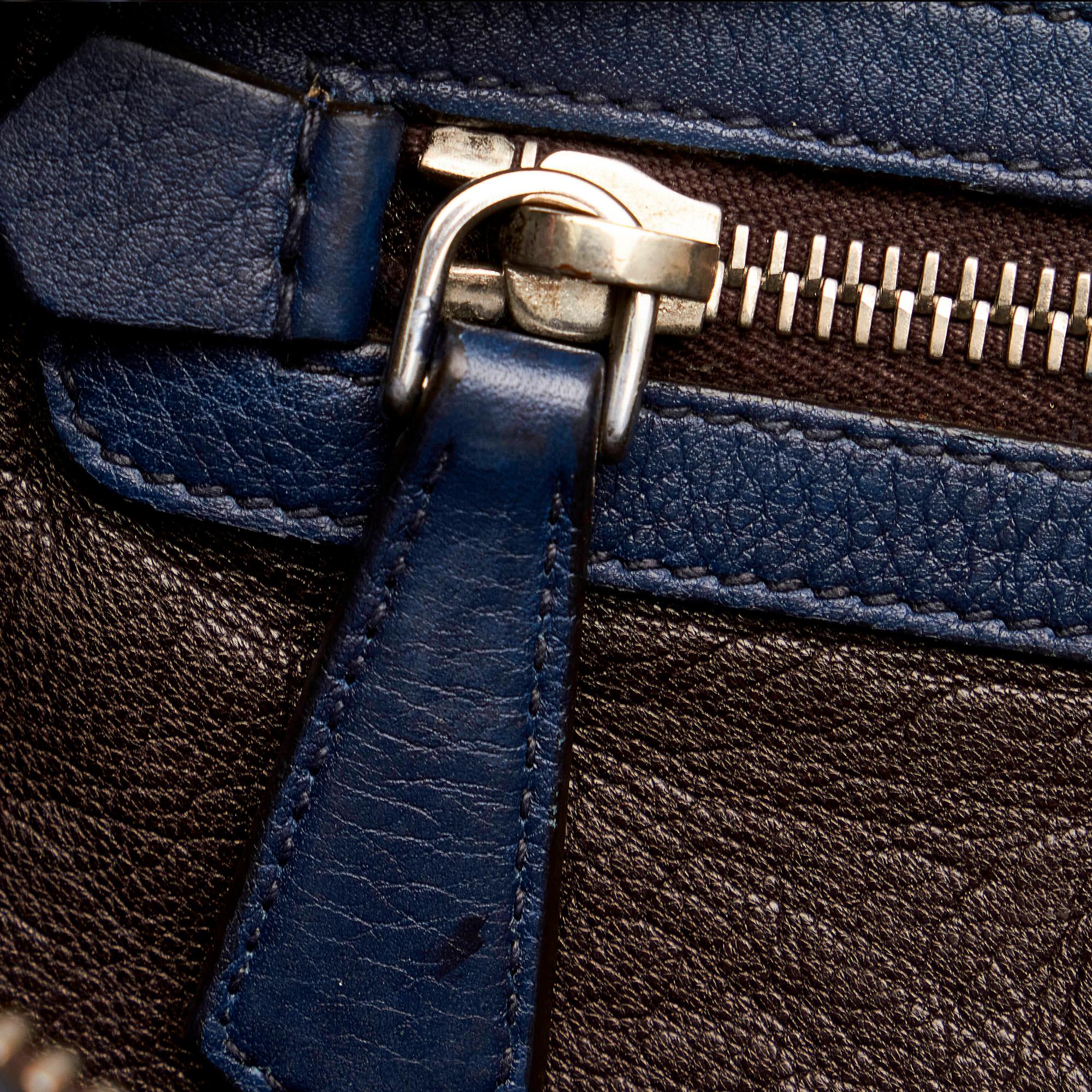 Prada Vitello Daino Crossbody Bag (SHG-28579)