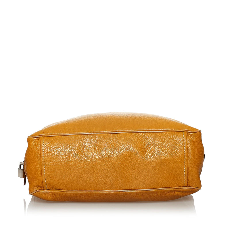 Prada Vitello Daino Handbag (SHG-30014)