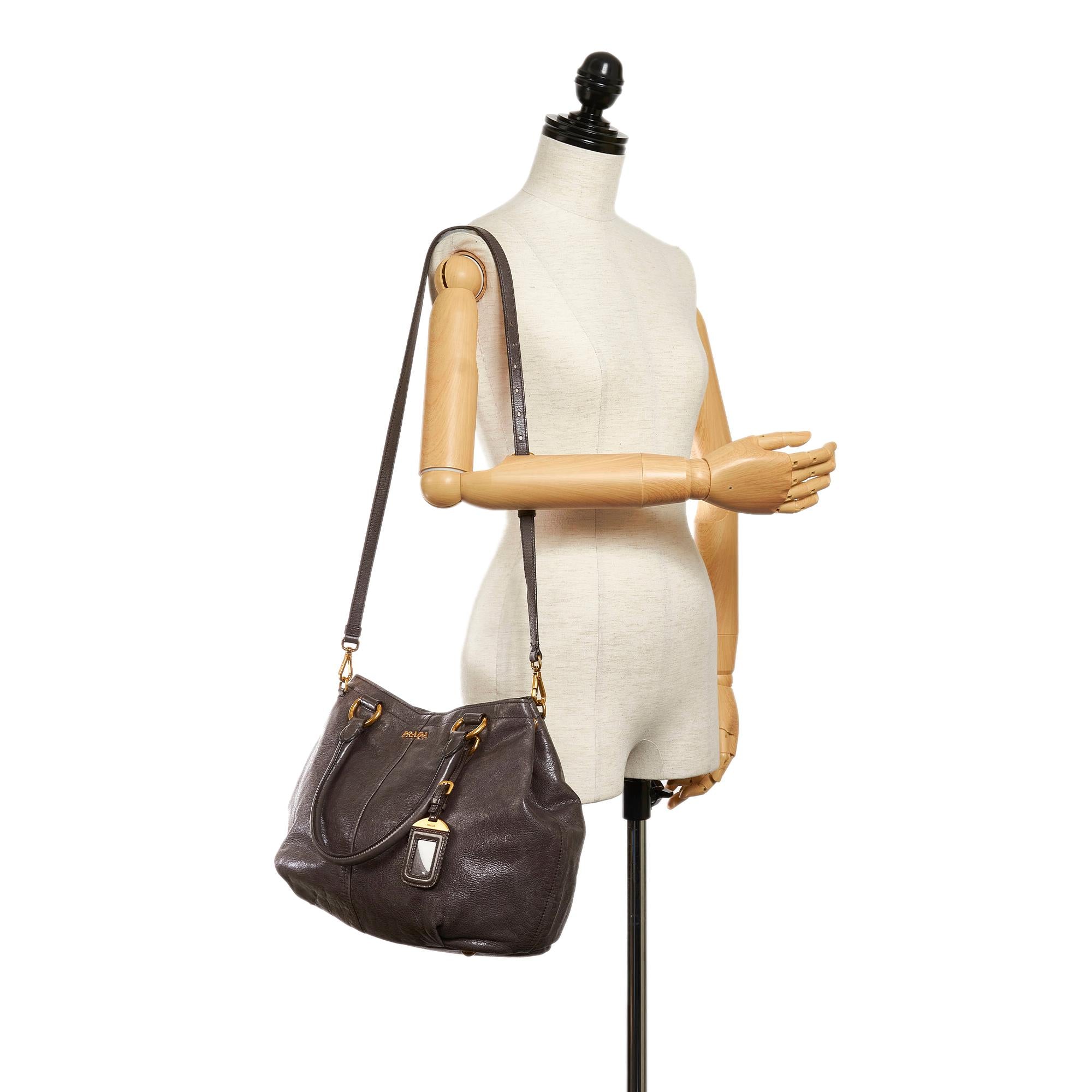 Prada Vitello Daino Satchel (SHG-29490)