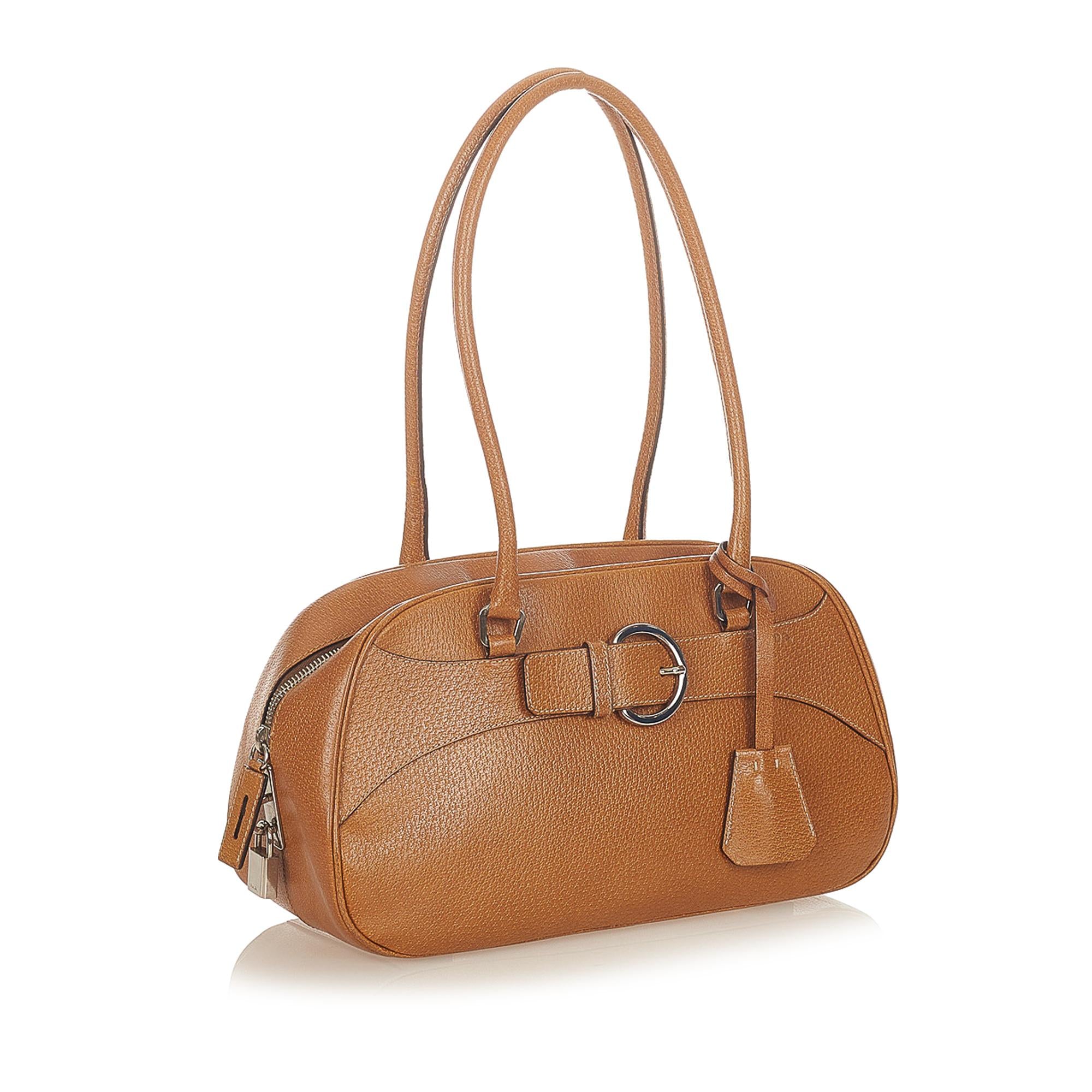 Prada Vitello Daino Shoulder Bag (SHG-24715)
