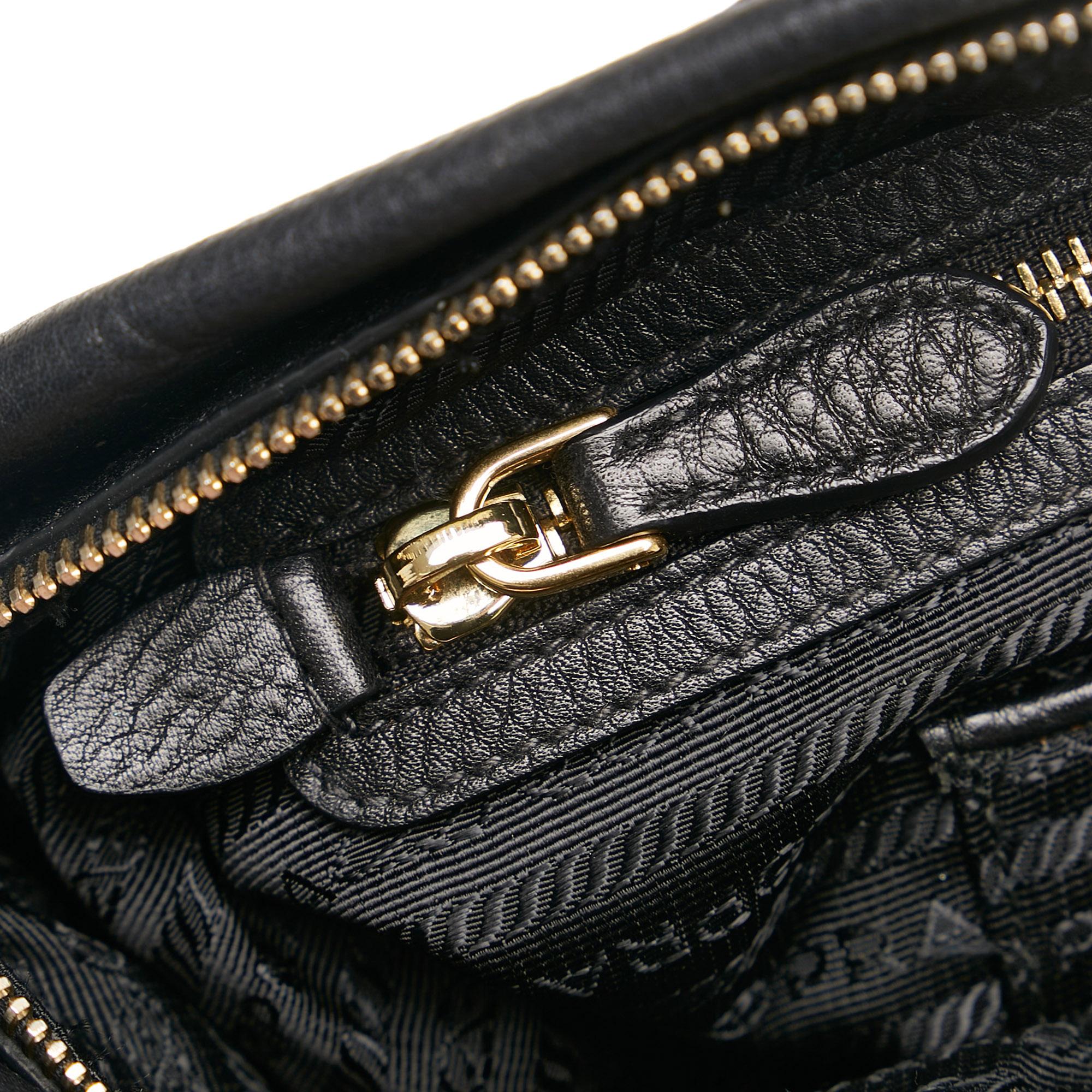 Prada Vitello Daino-Trimmed Tessuto Satchel (SHG-35509)