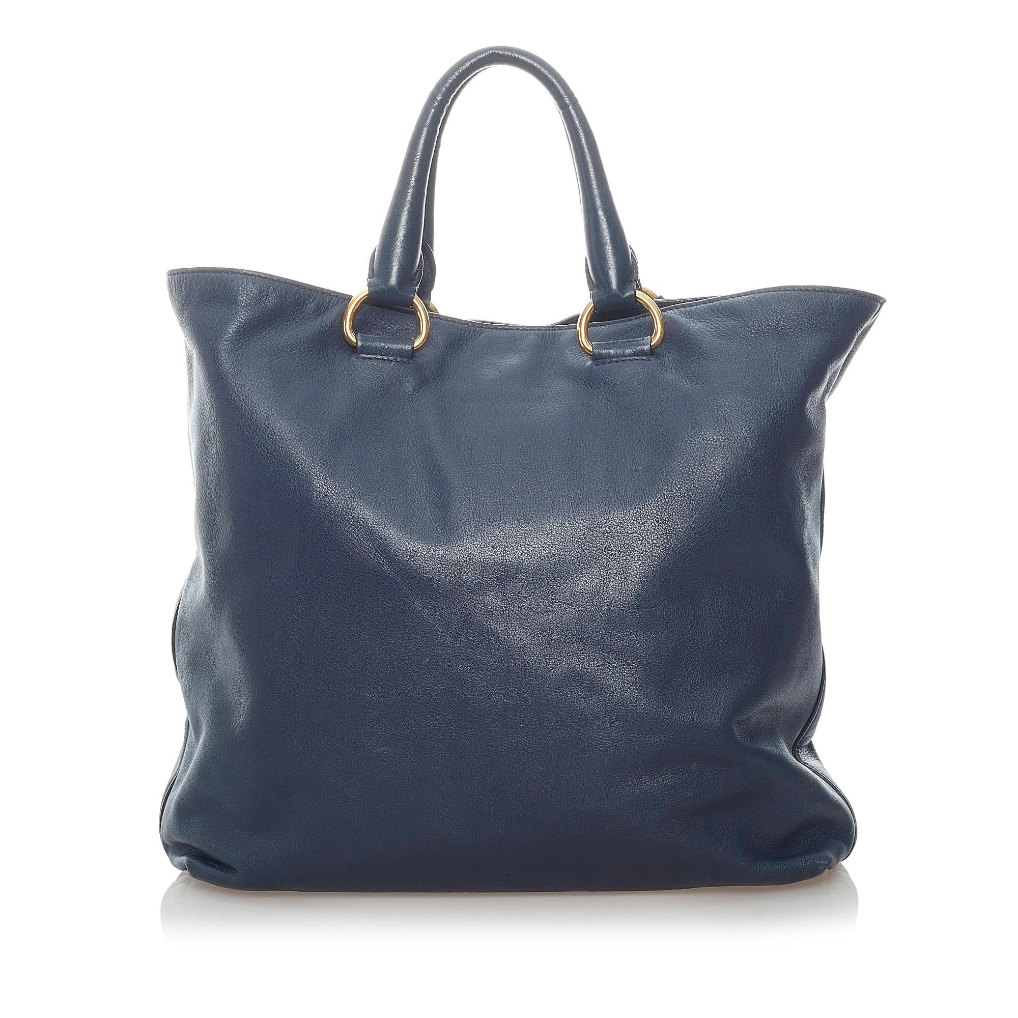 Prada Vitello Satchel (SHG-32047)