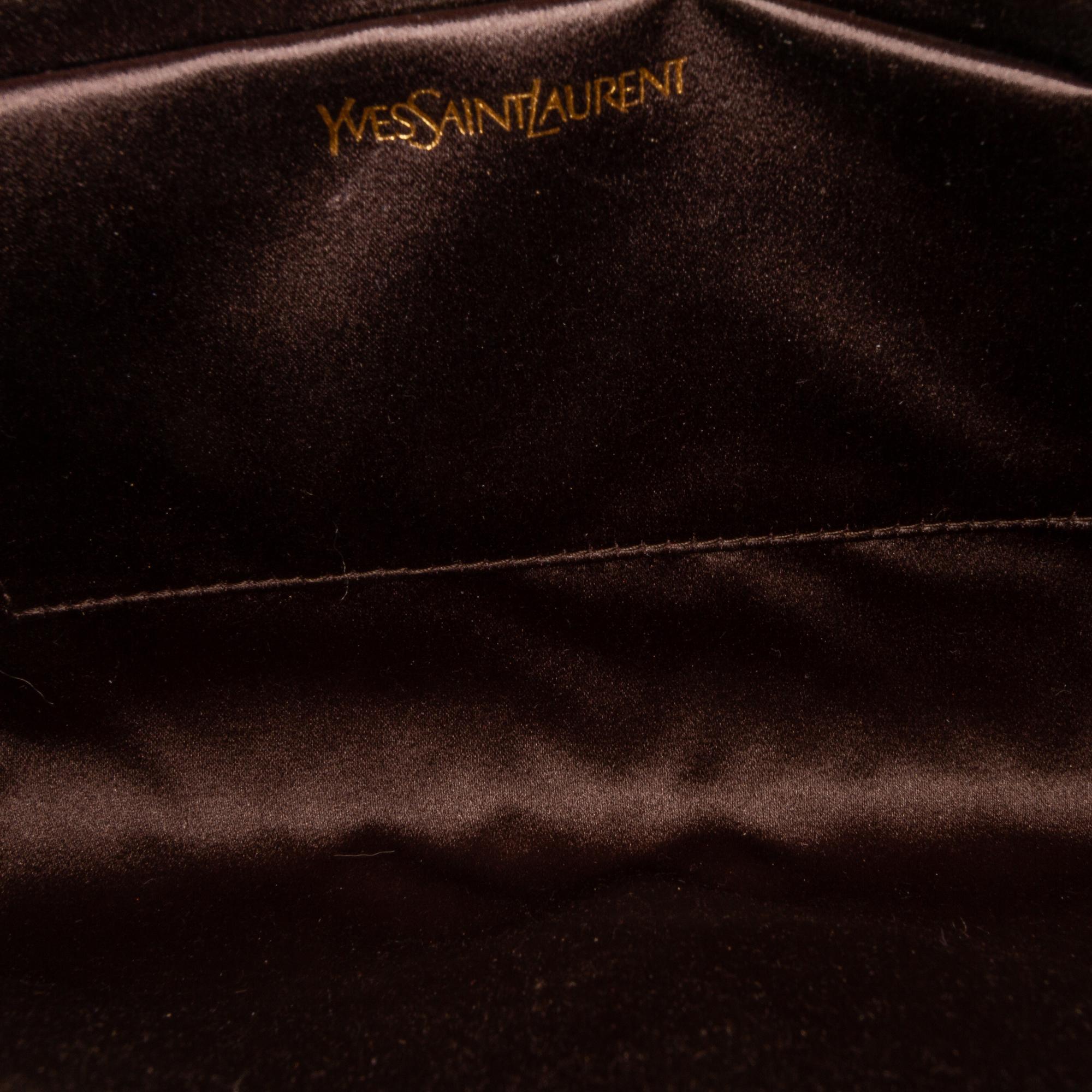 Saint Laurent Chyc Ligne Leather Clutch Bag (SHG-33667)