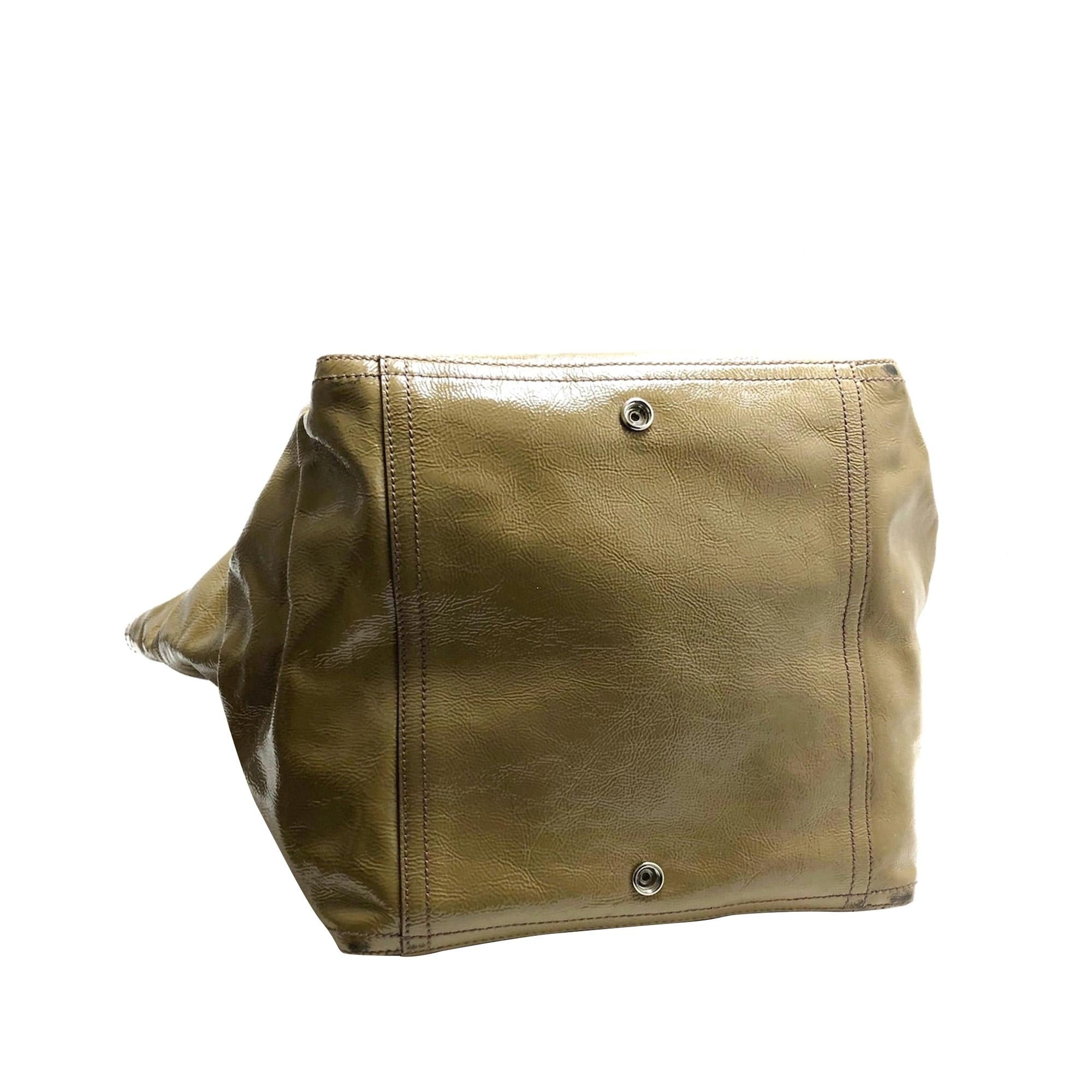 Saint Laurent Downtown Patent Leather Handbag (SHG-31595)