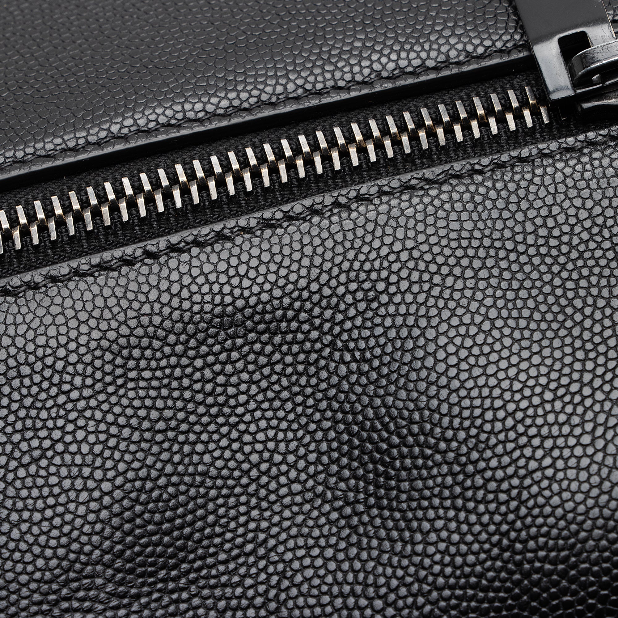 Saint Laurent Grain de Poudre West Hollywood Medium Flap Bag (SHF-22784)
