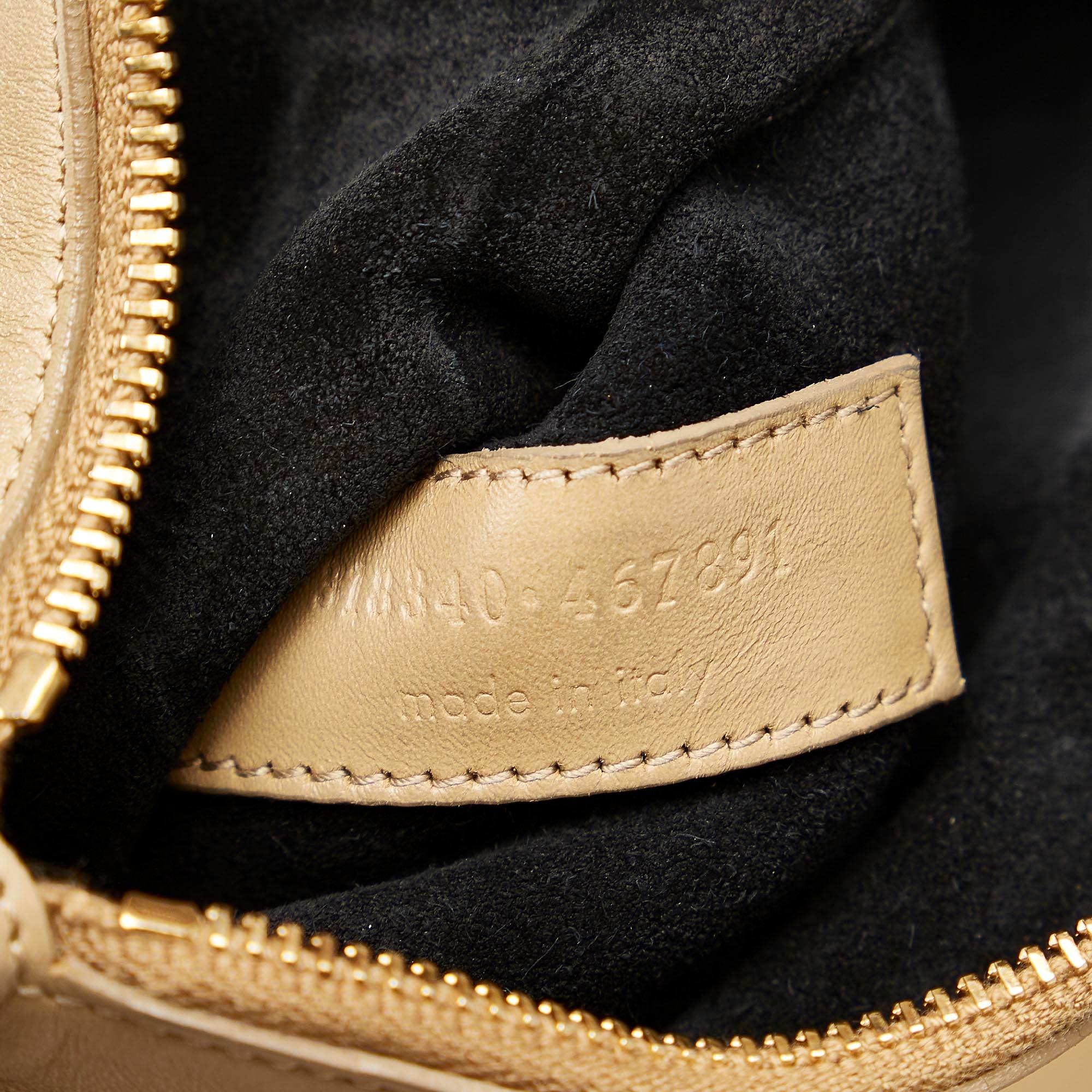 Saint Laurent Leather Tote Bag (SHG-31511)