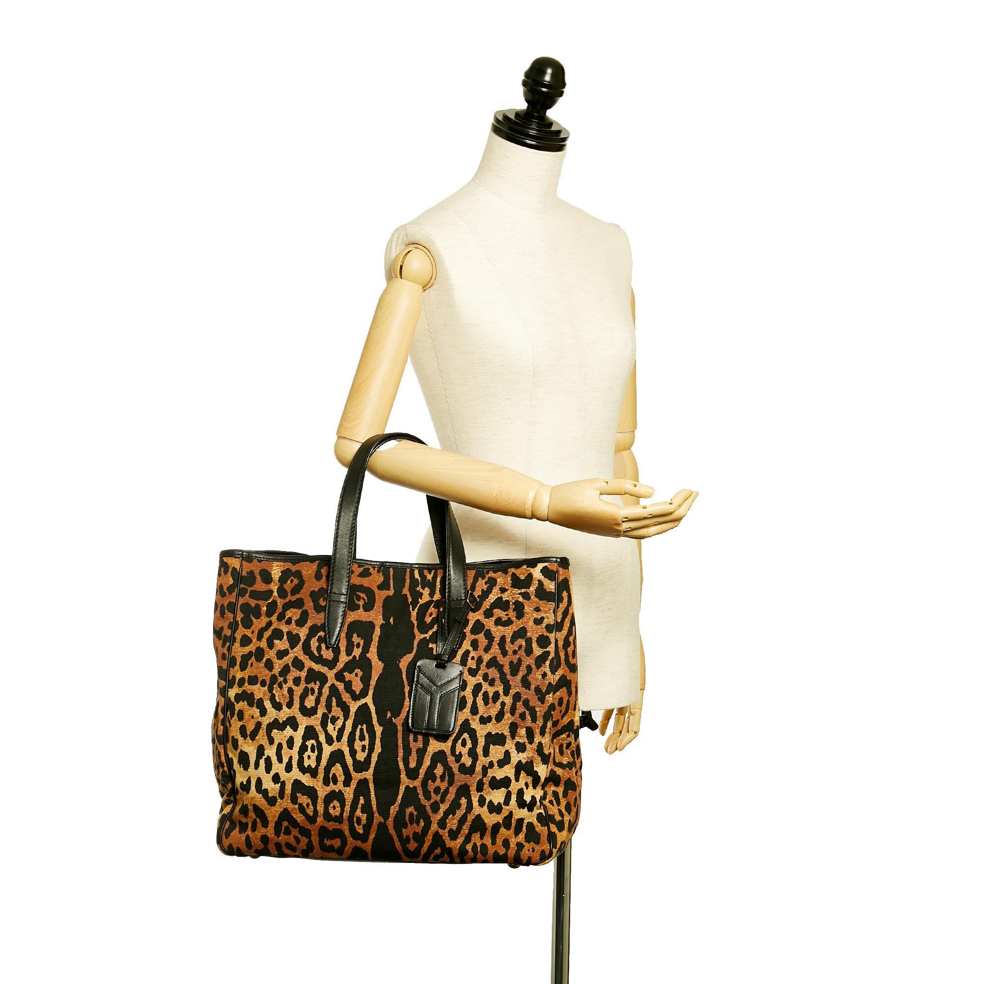 Saint Laurent Leopard Print Tote Bag (SHG-31053)