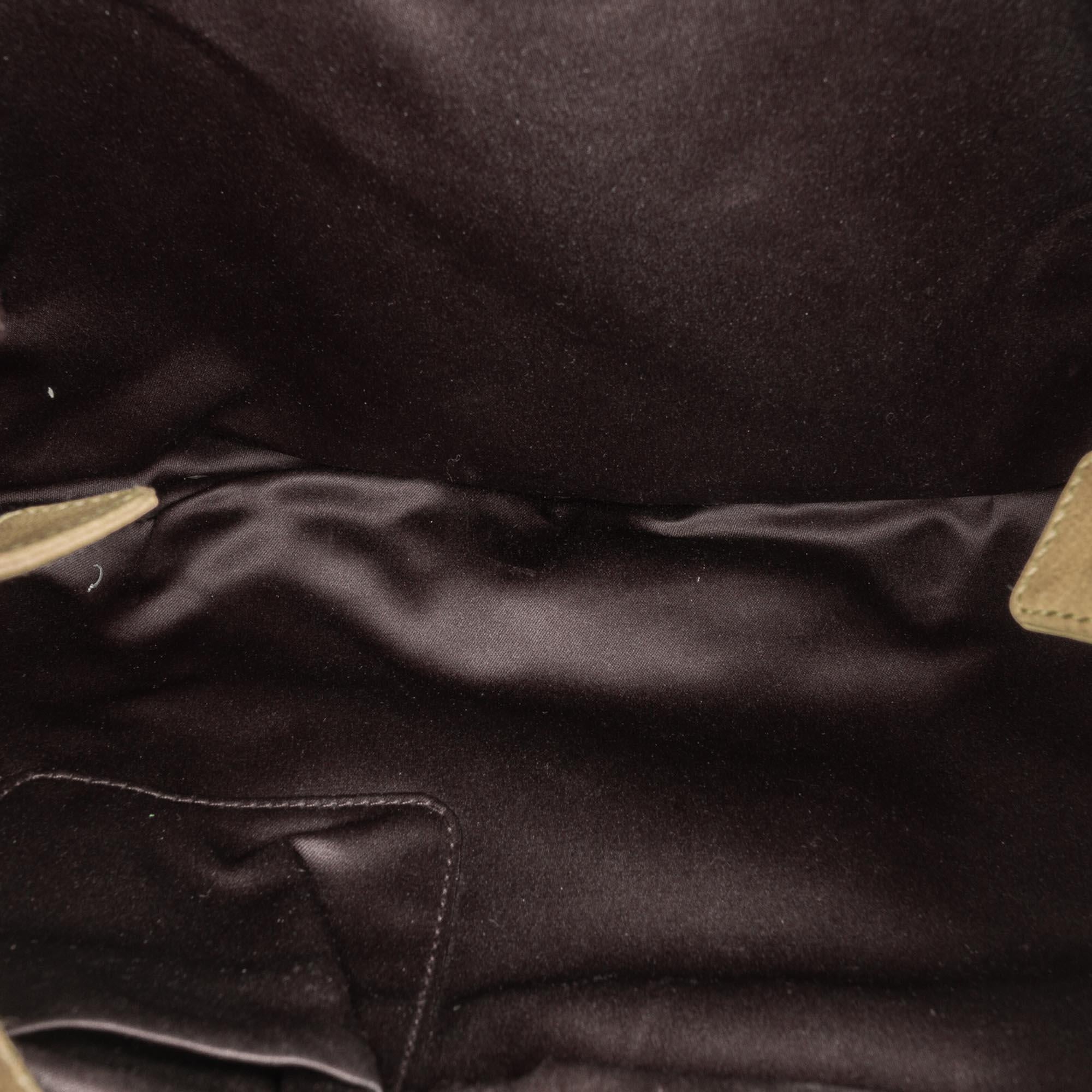 Saint Laurent Mombasa Leather Shoulder Bag (SHG-32337)