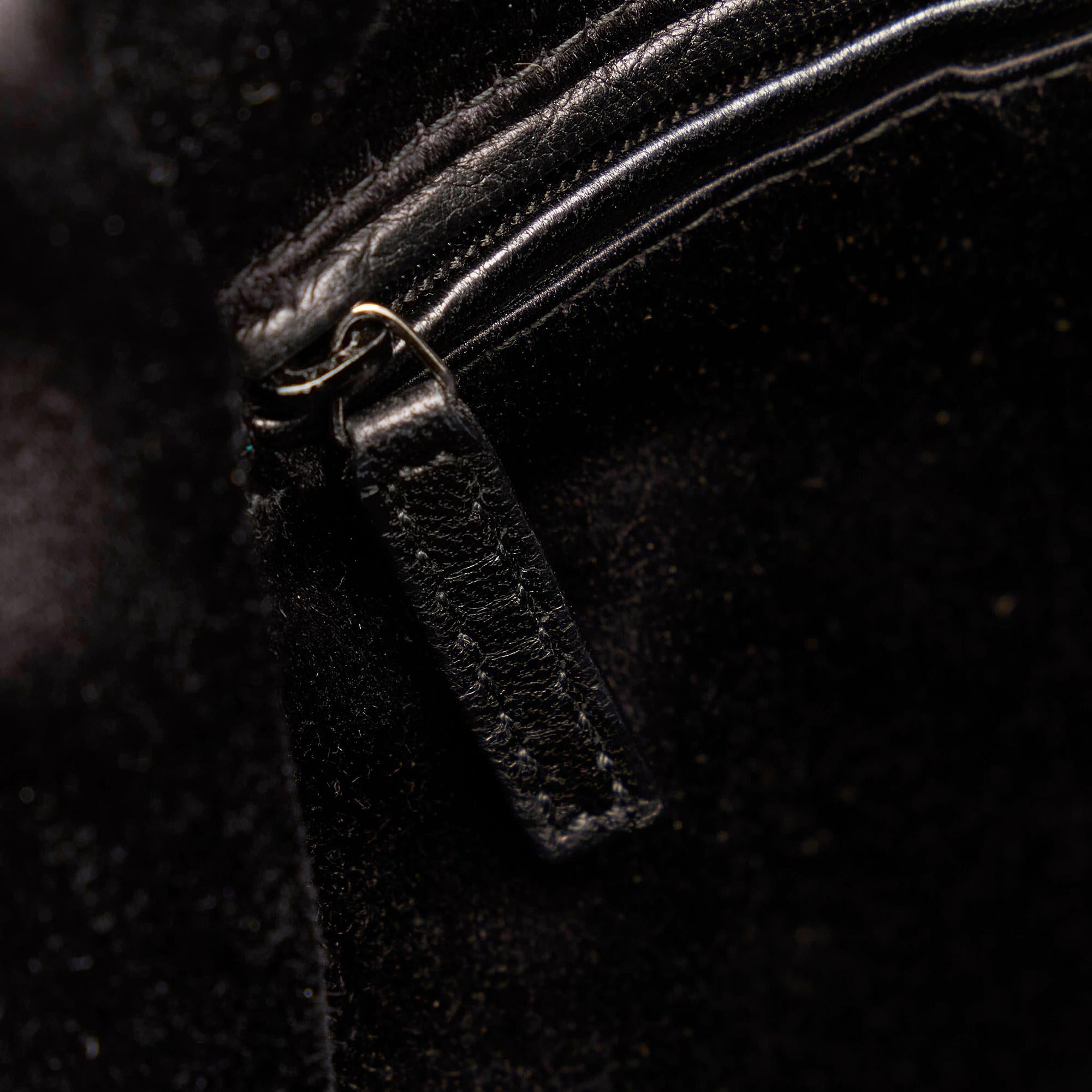 Saint Laurent Muse Leather Handbag (SHG-34678)