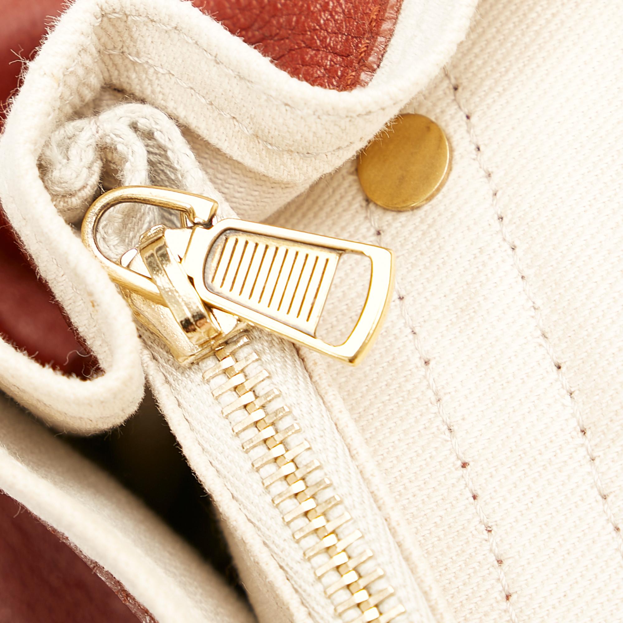 Saint Laurent Muse Two Leather Handbag (SHG-25914)