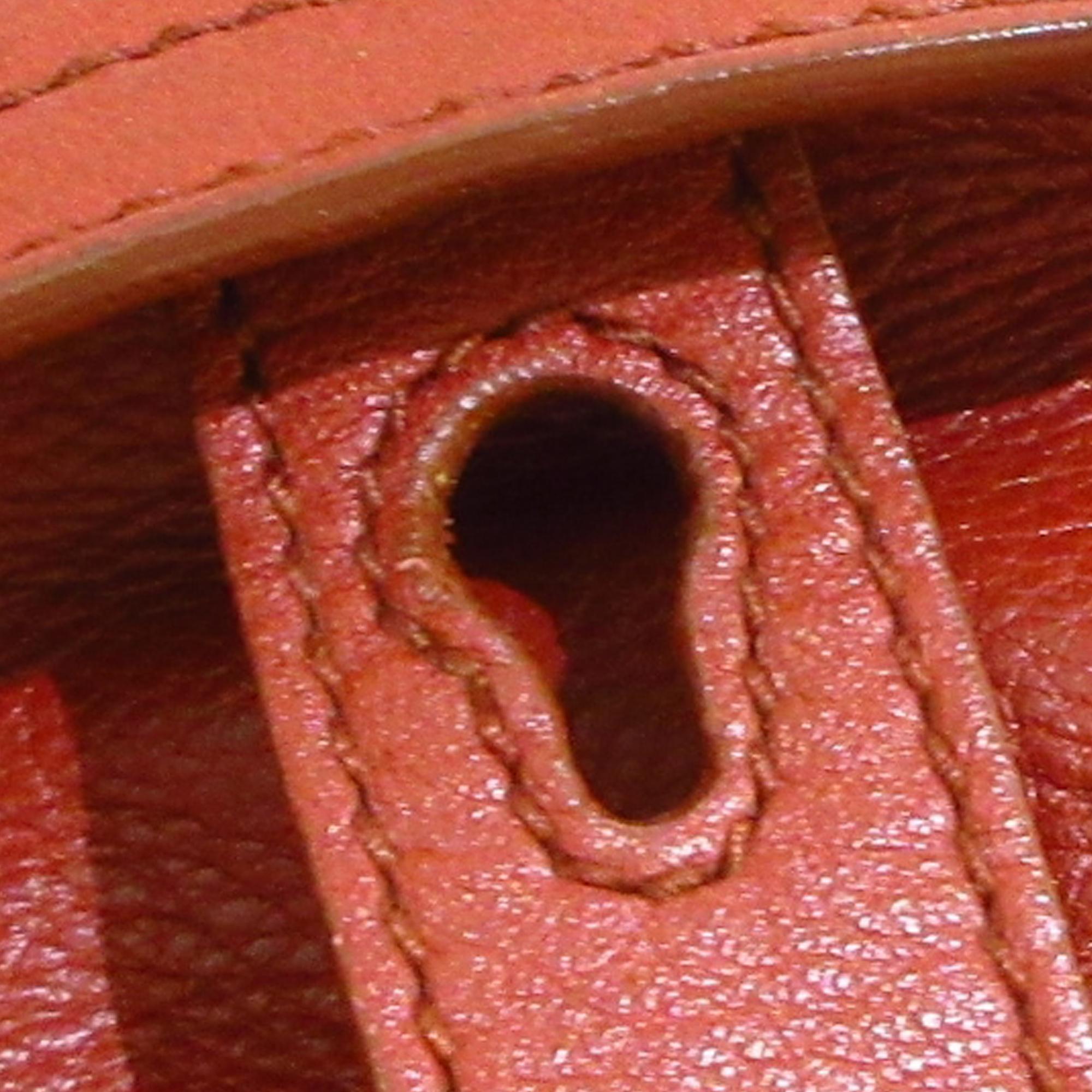 Saint Laurent Muse Two Leather Handbag (SHG-36184)