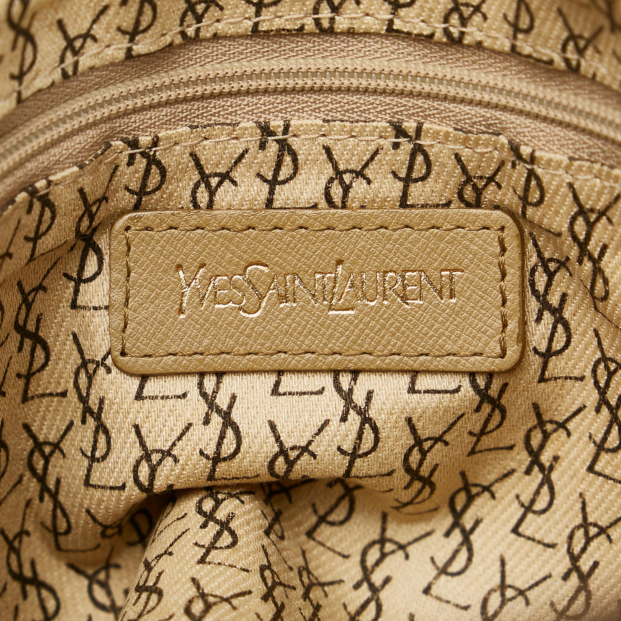 Saint Laurent Printed PVC Clutch (SHG-35250)