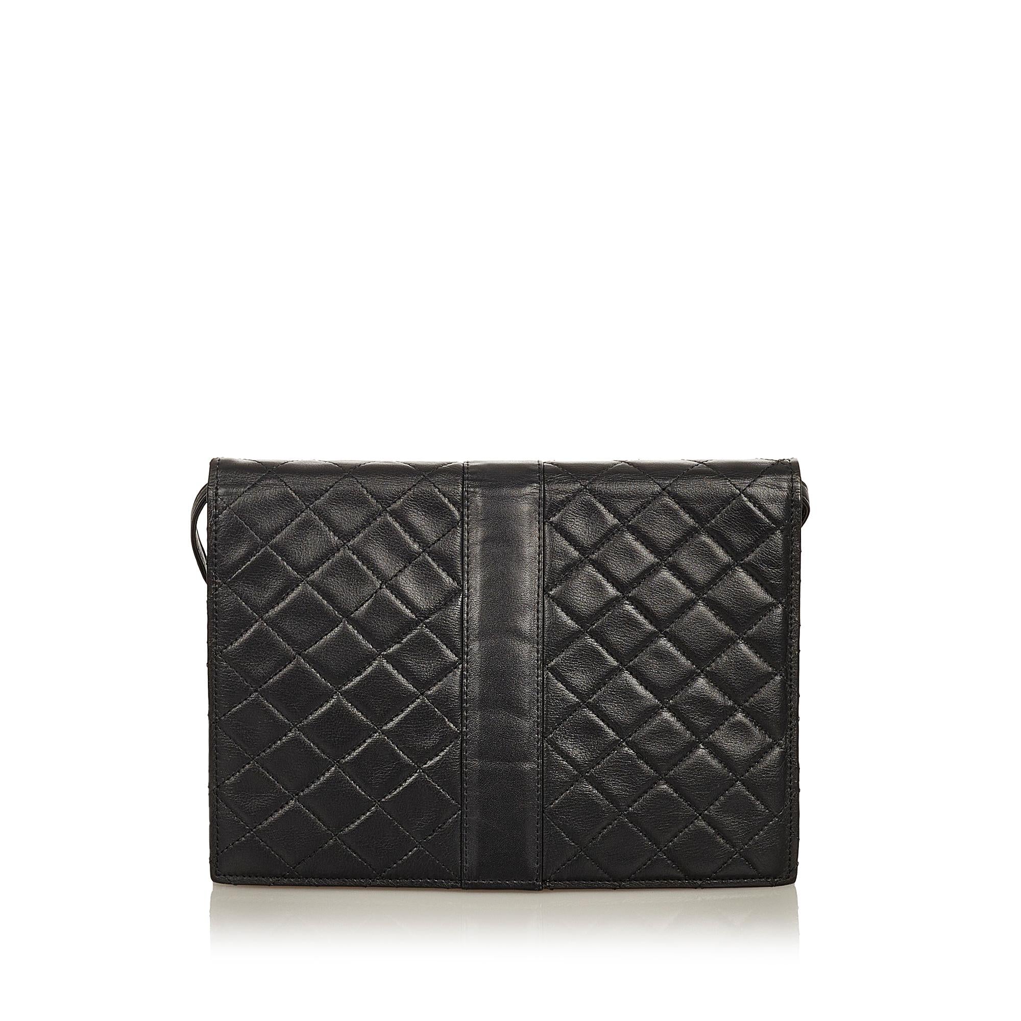 Saint Laurent Quilted Leather Crossbody Bag (SHG-26592)